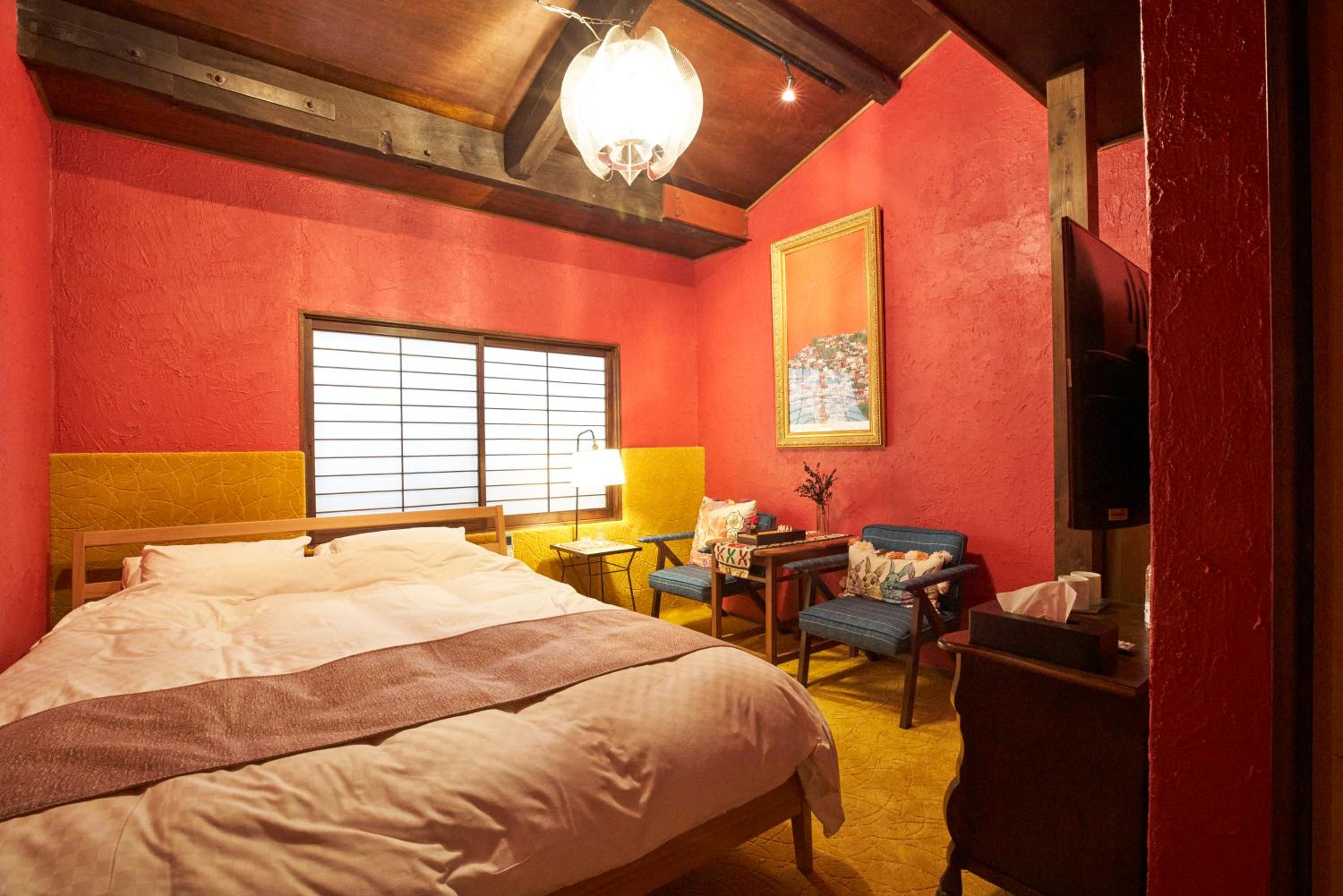 Queen Room