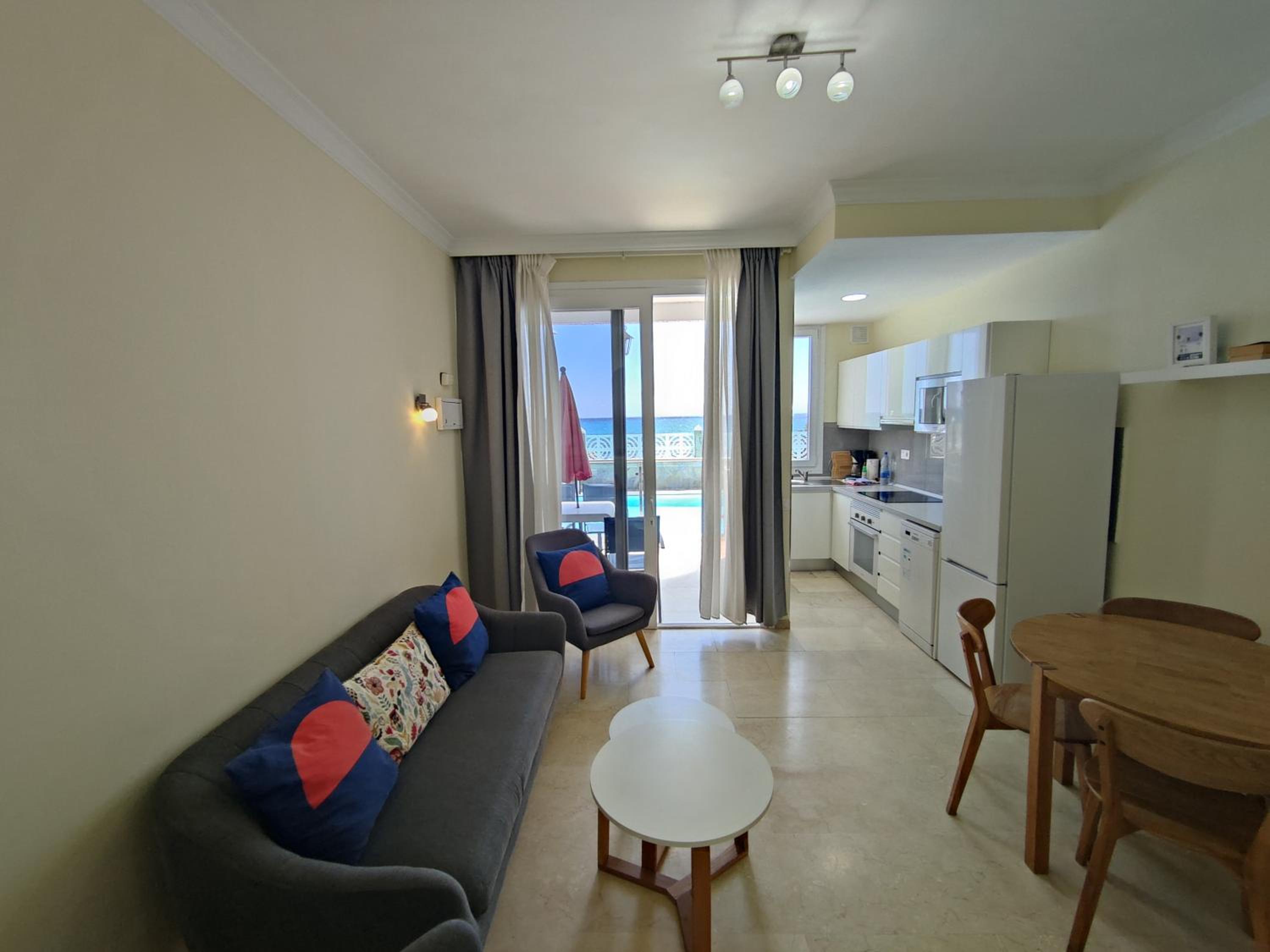 Apartamento con vista al mar