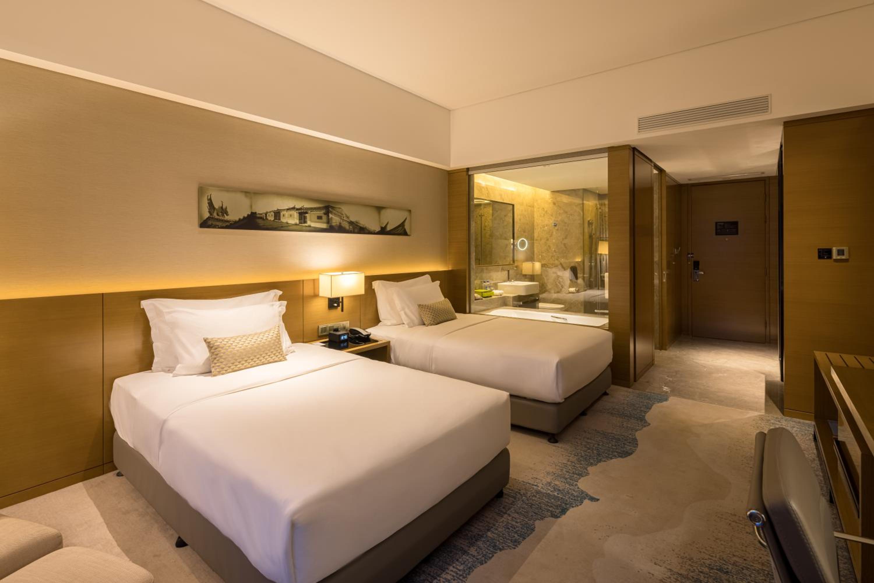 Standard Twin Room - Non-Smoking