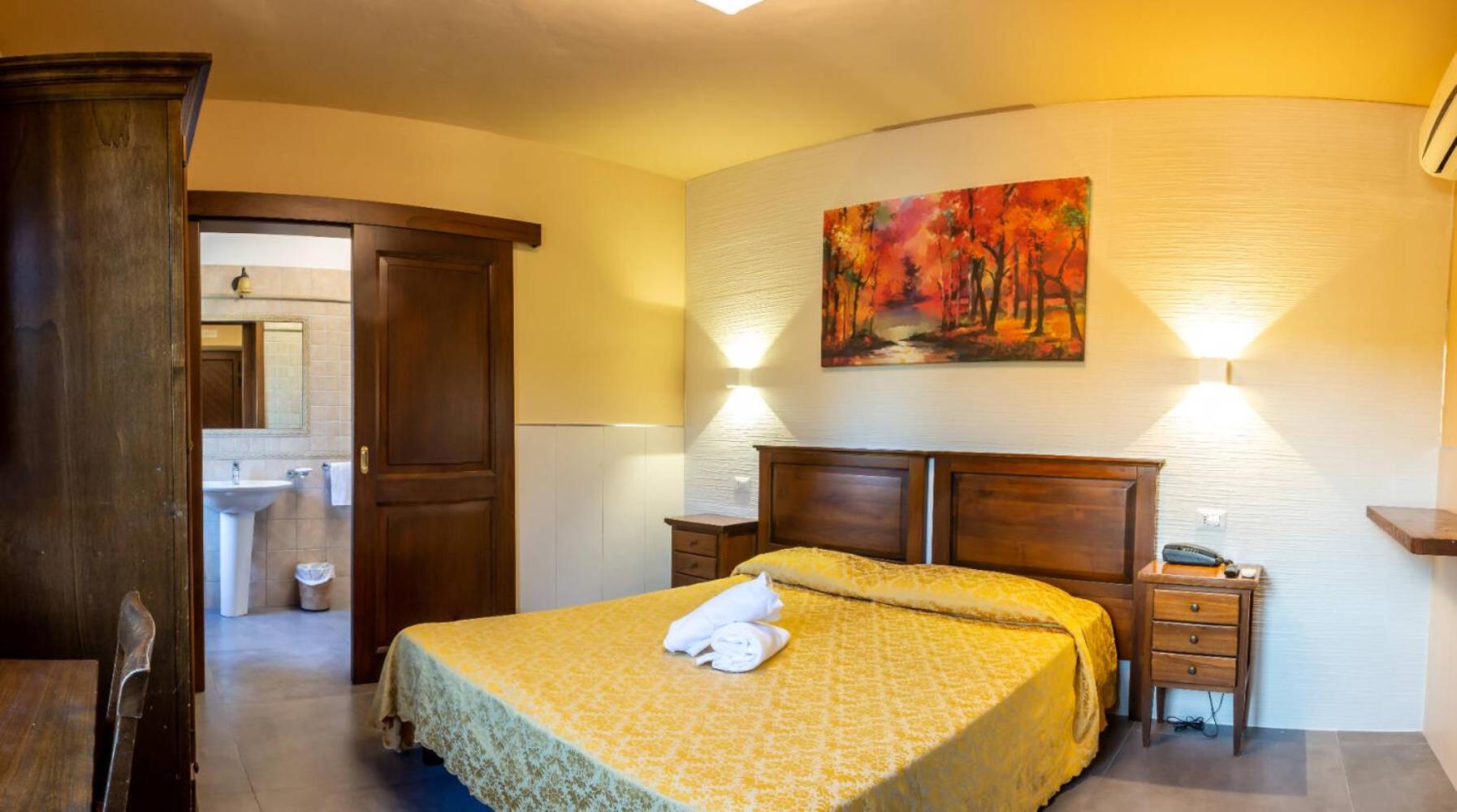 Double Room - Photo 1
