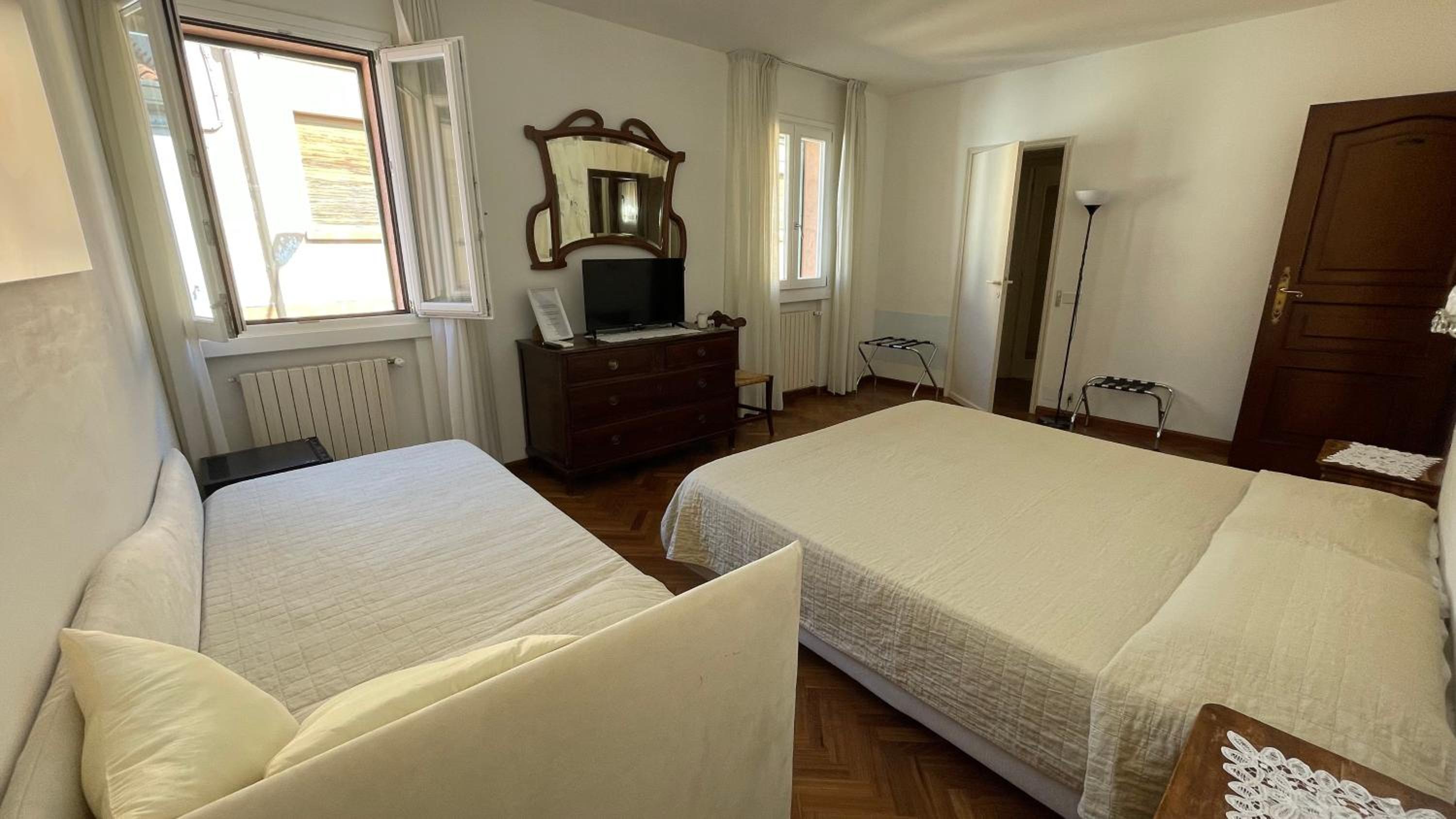 Triple Room photo 2