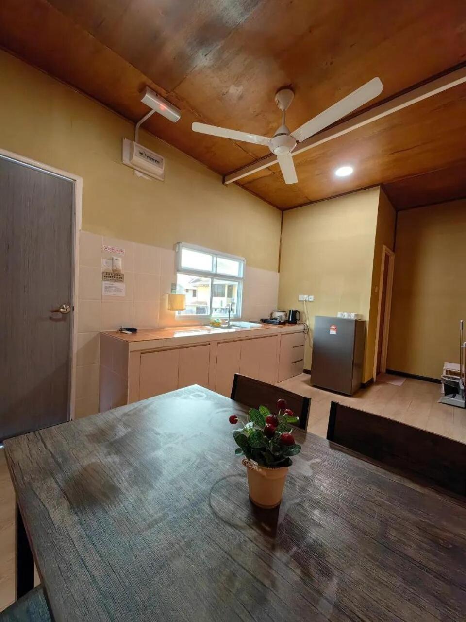 Double Room with Private Bathroom - Photo 5