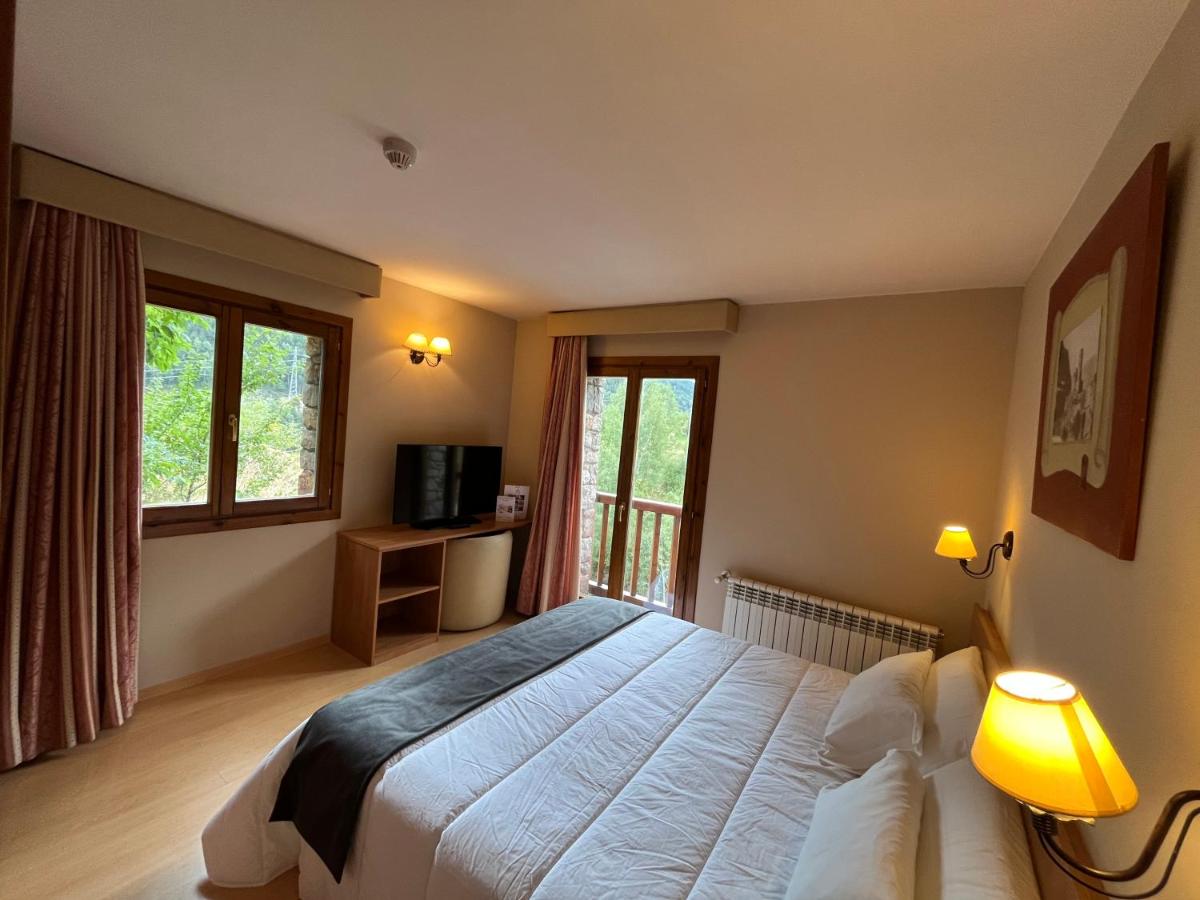 Double or Twin Room photo 2