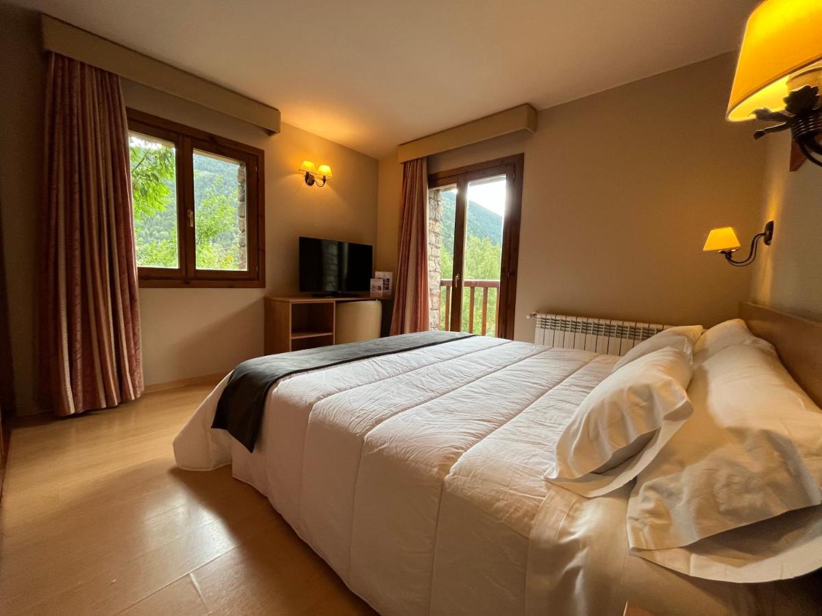 Double or Twin Room photo 1