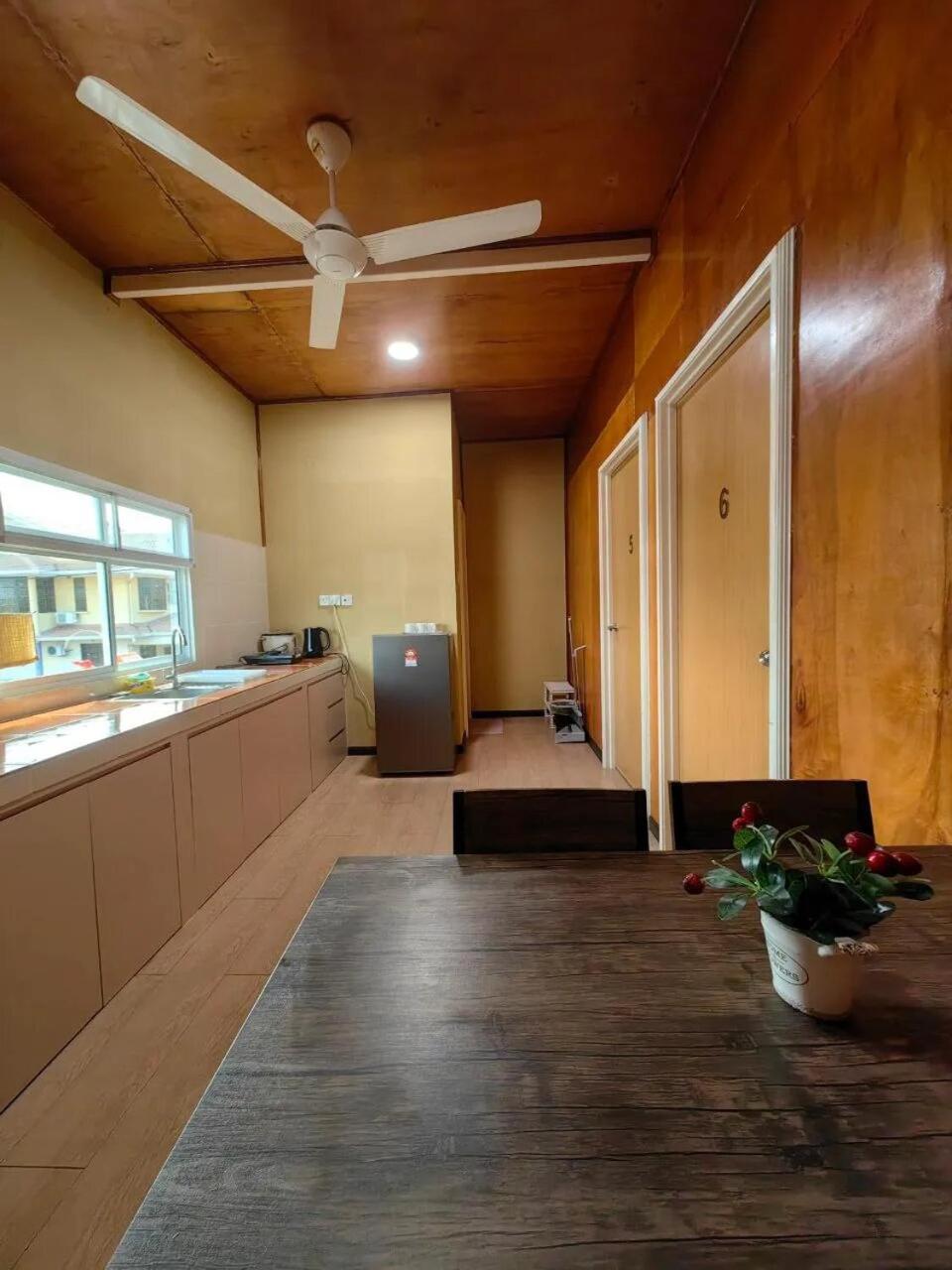 Double Room with Private Bathroom - Photo 1