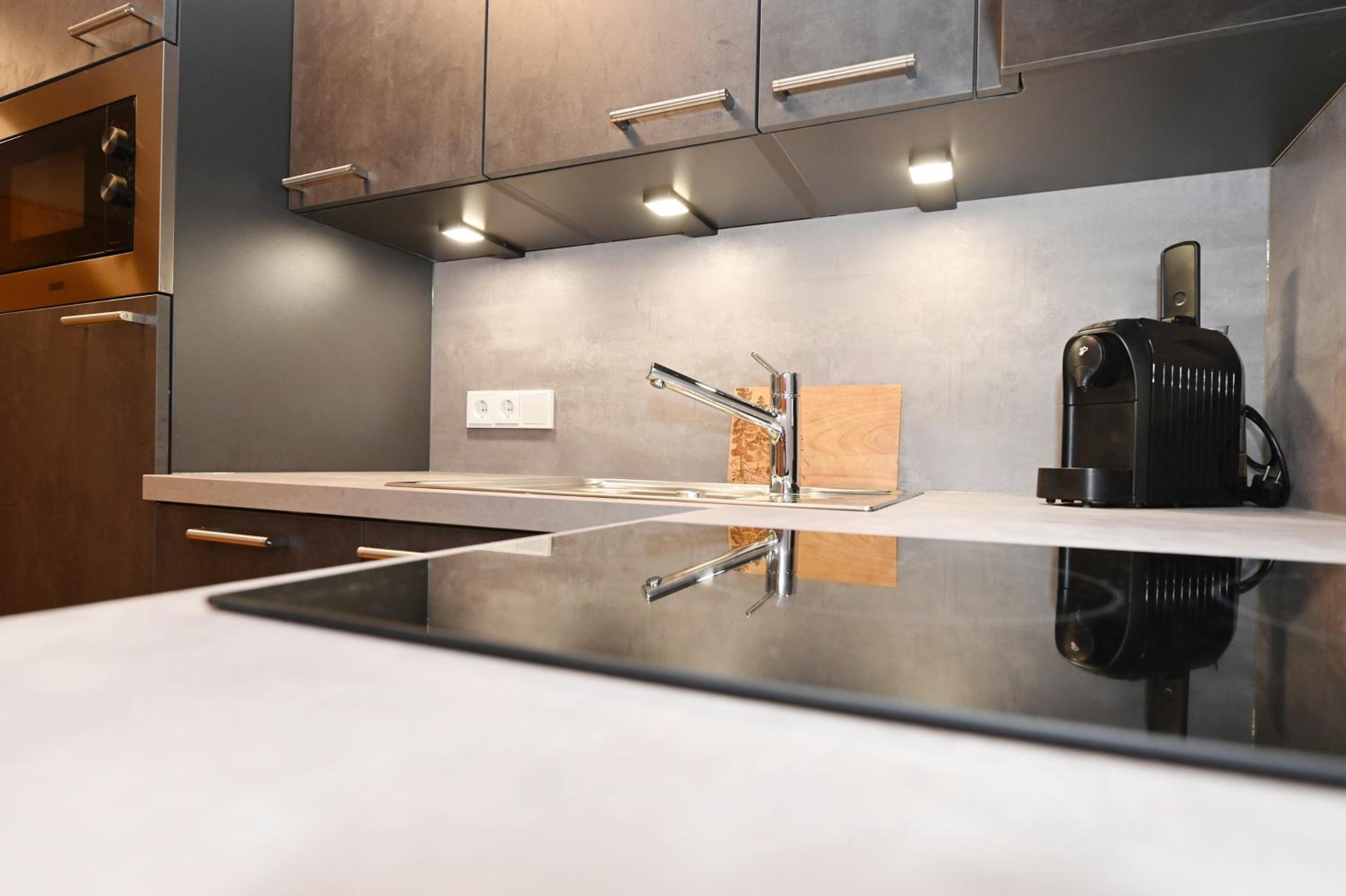 Studio Apartment photo 2