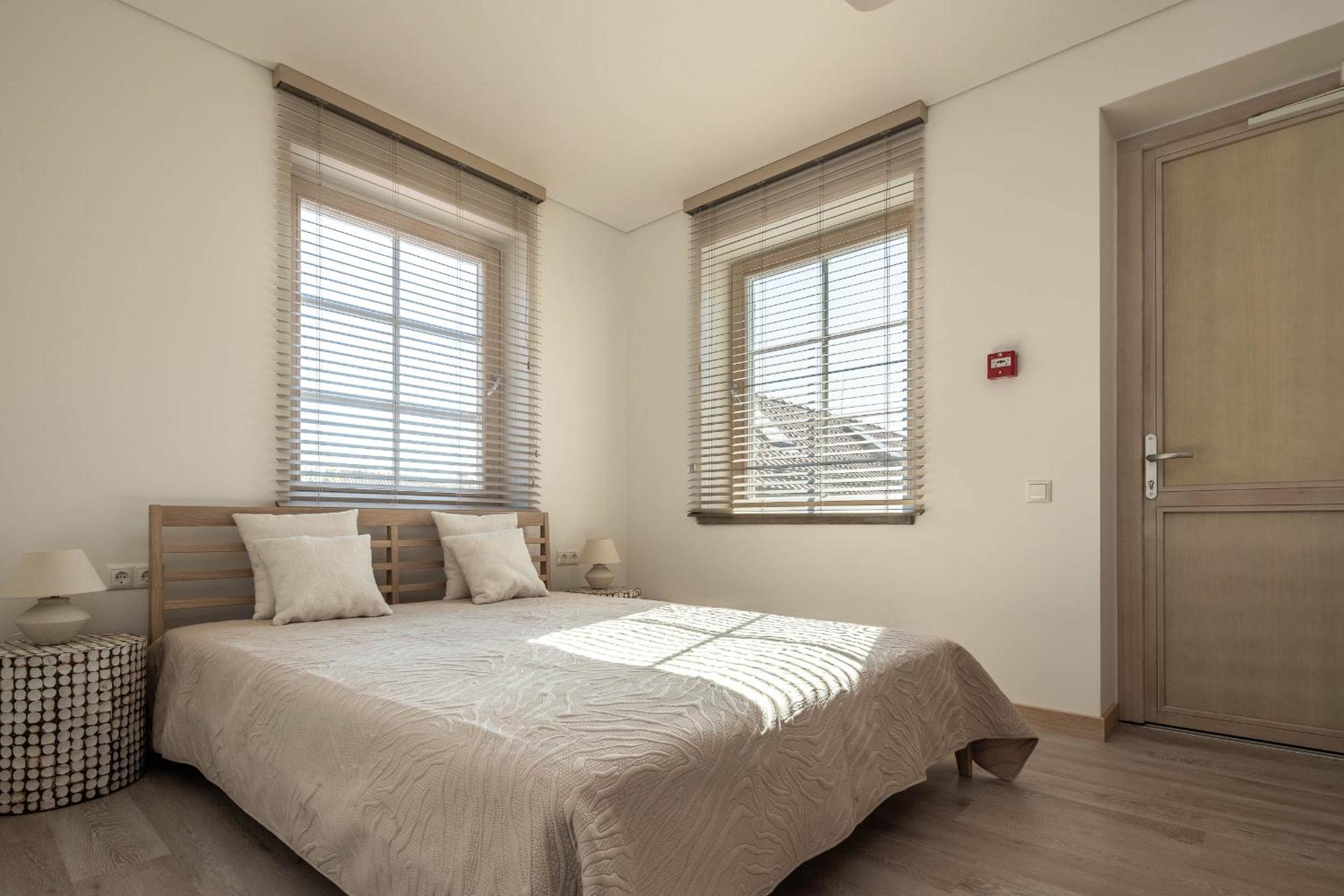 Apartment with Terrace photo 2