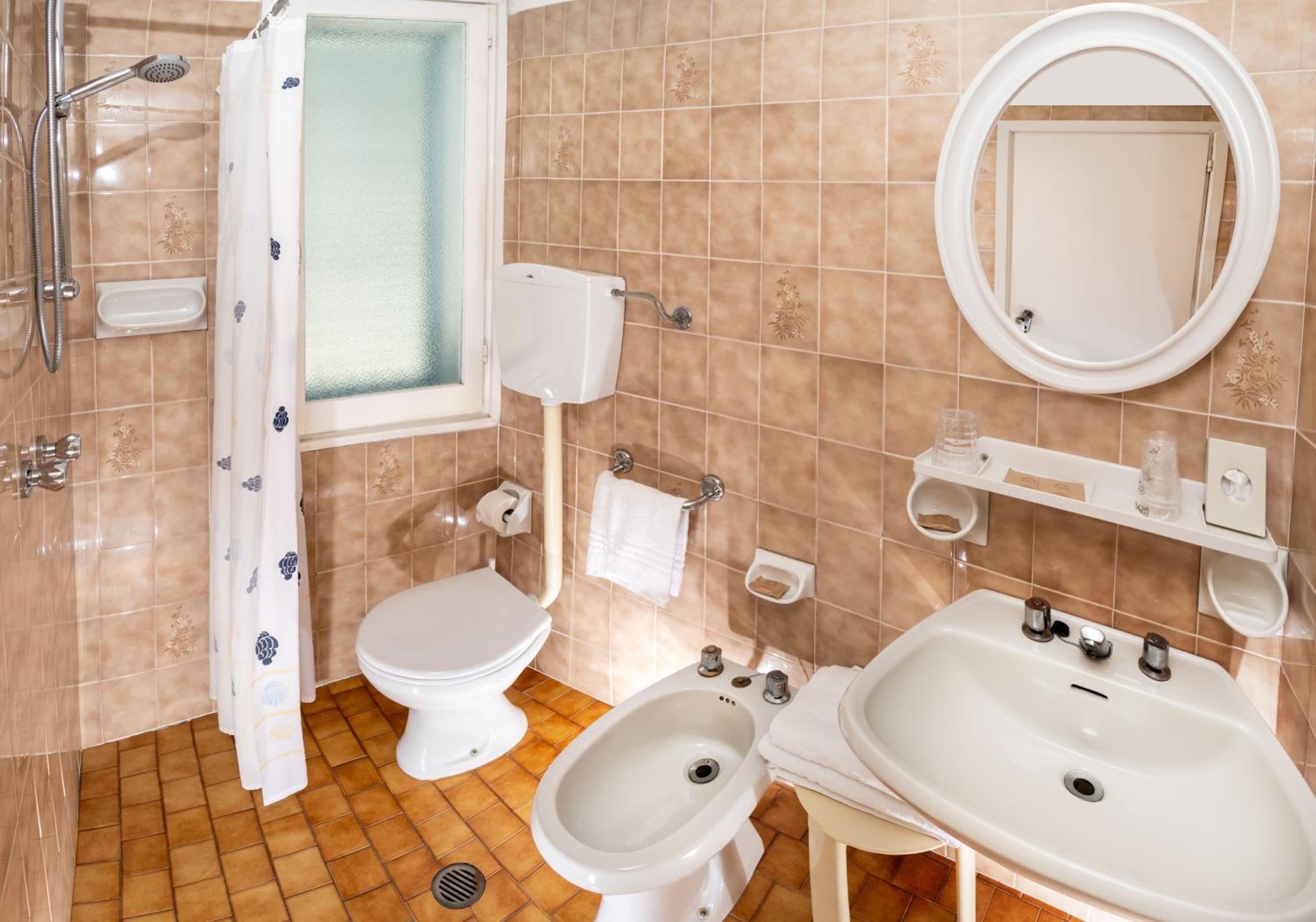 Standard Double or Twin Room with Balcony - Depandance photo 2