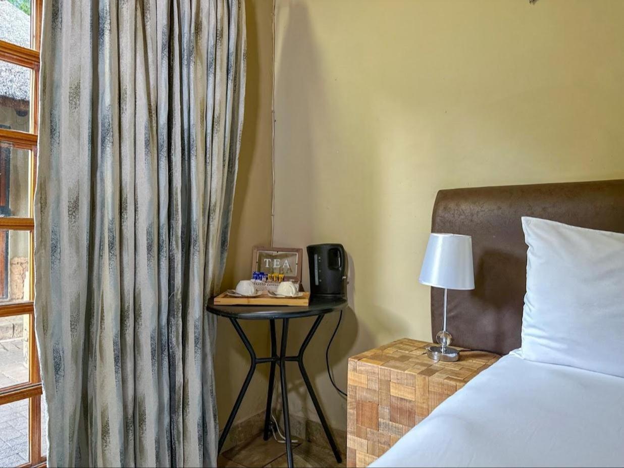 Executive Queen Room photo 2
