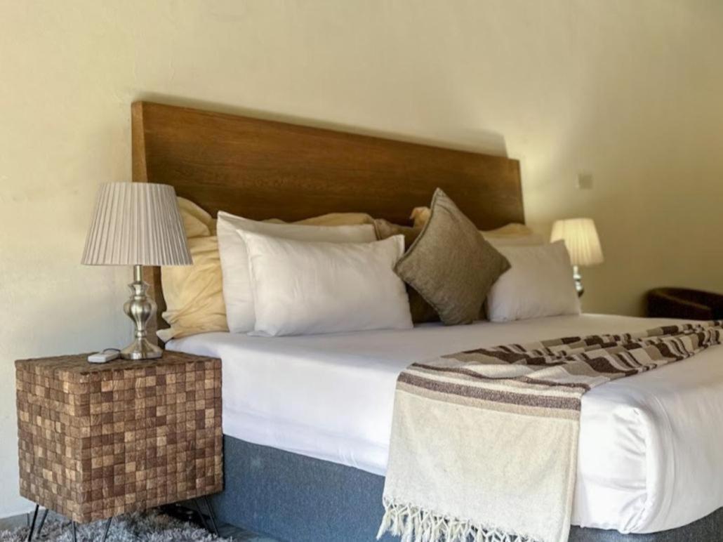 Honeymoon Suite photo 1