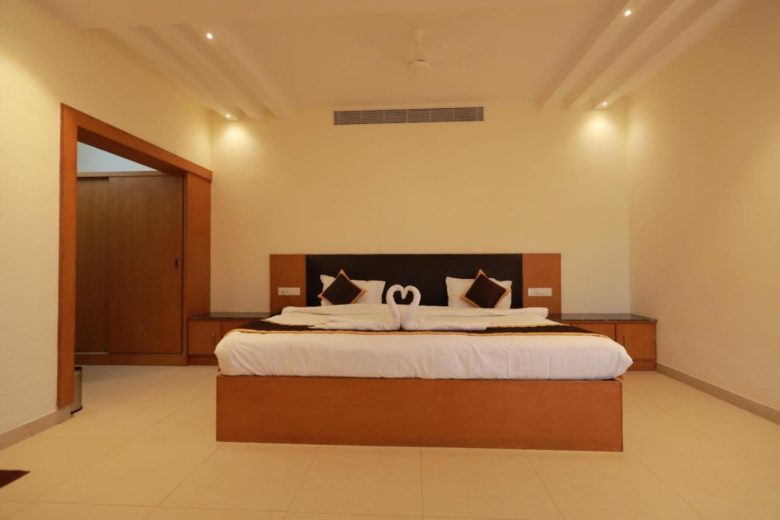 Suite - Photo 4