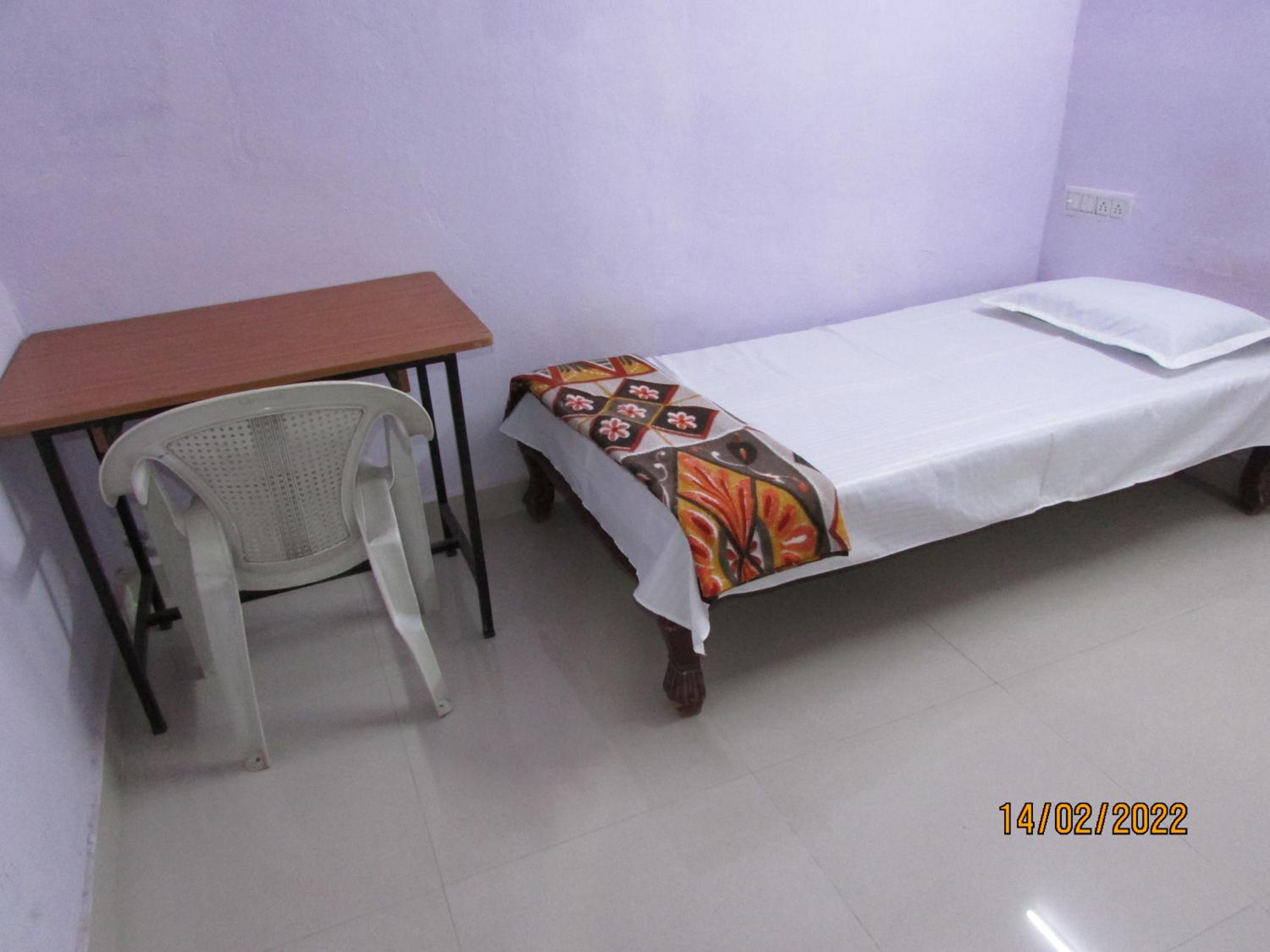 Deluxe Single Room