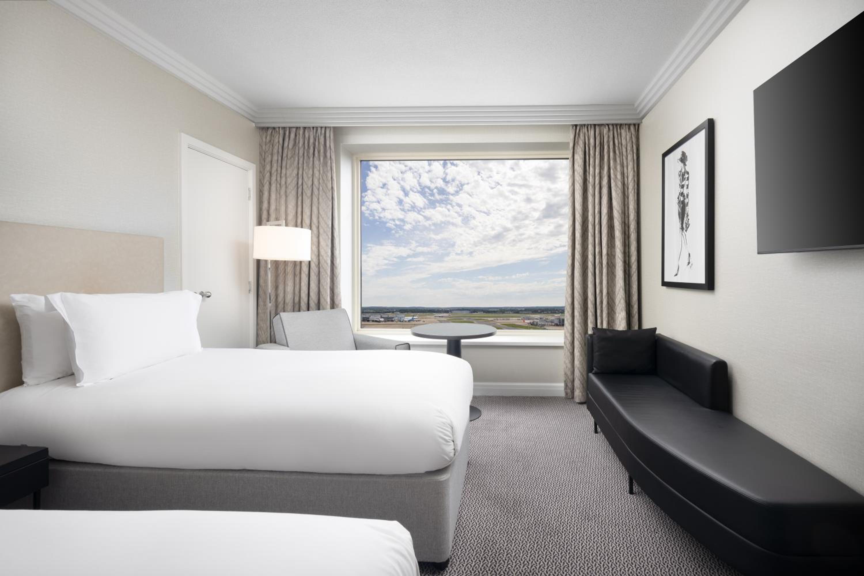 Superior Room with Two Zip Beds