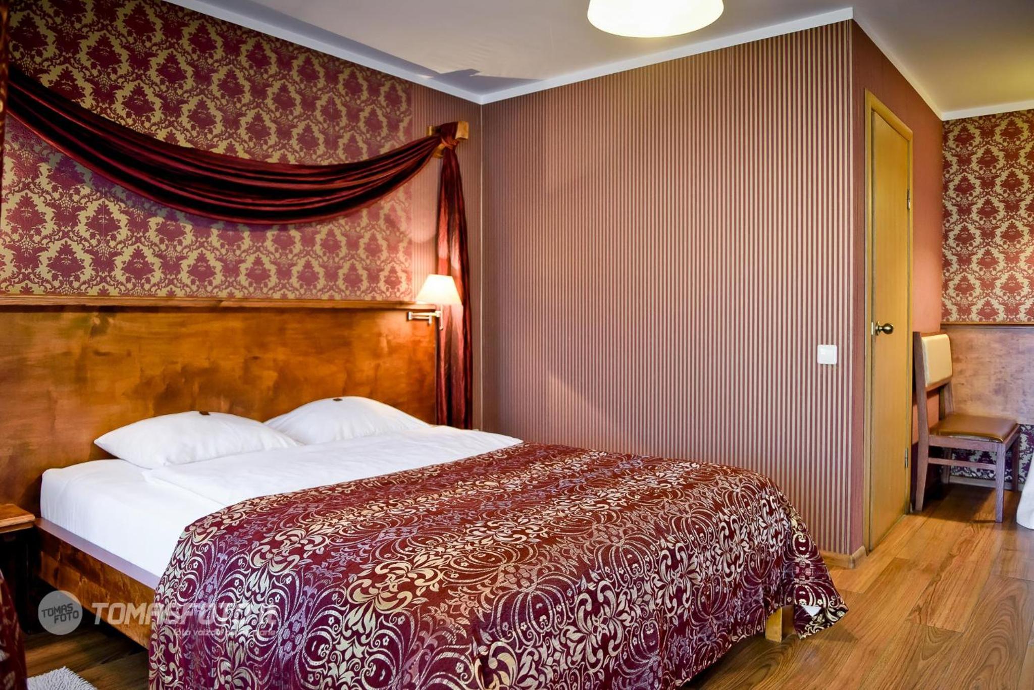 Deluxe Double Room - Photo 4