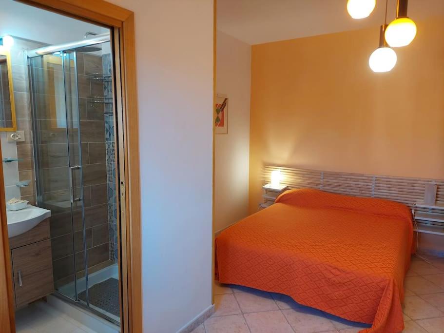 Three-Bedroom Apartment photo 1