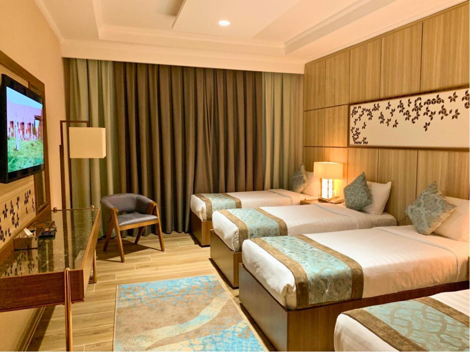Quadruple Room - Photo 1