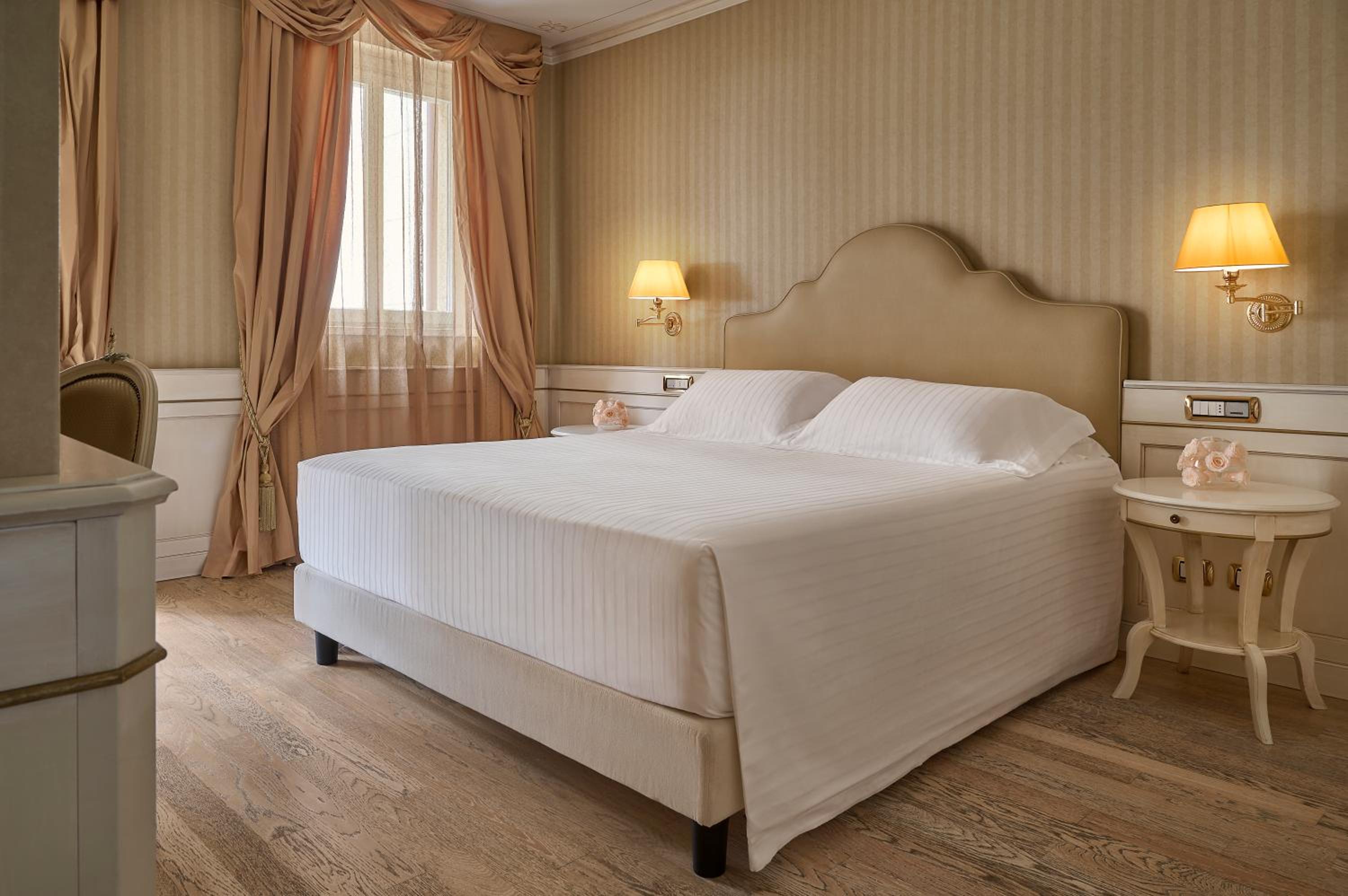 Family Suite - Photo 7
