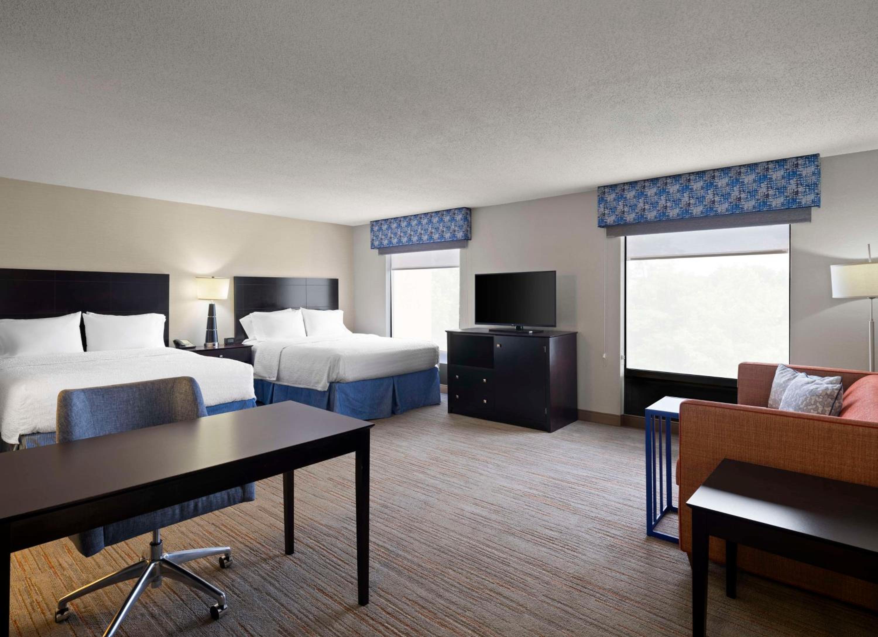 Queen Studio Suite with Two Queen Beds and Sofa Bed - Non-Smoking - Photo 1