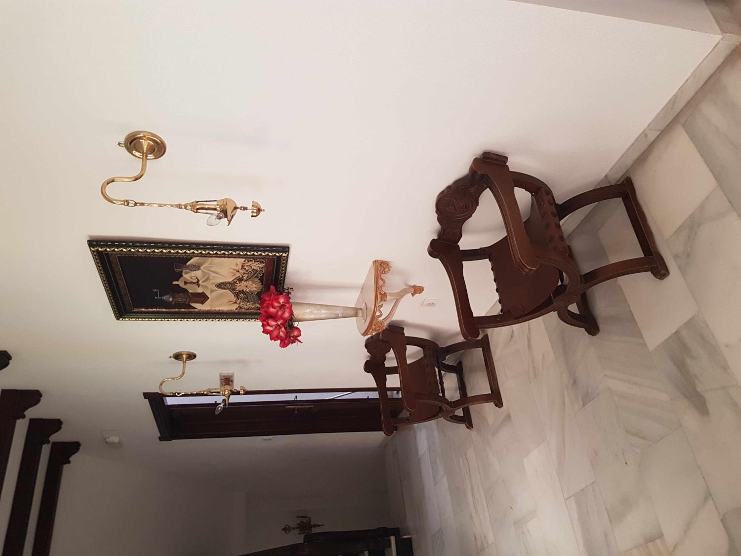 Double Room - Photo 9
