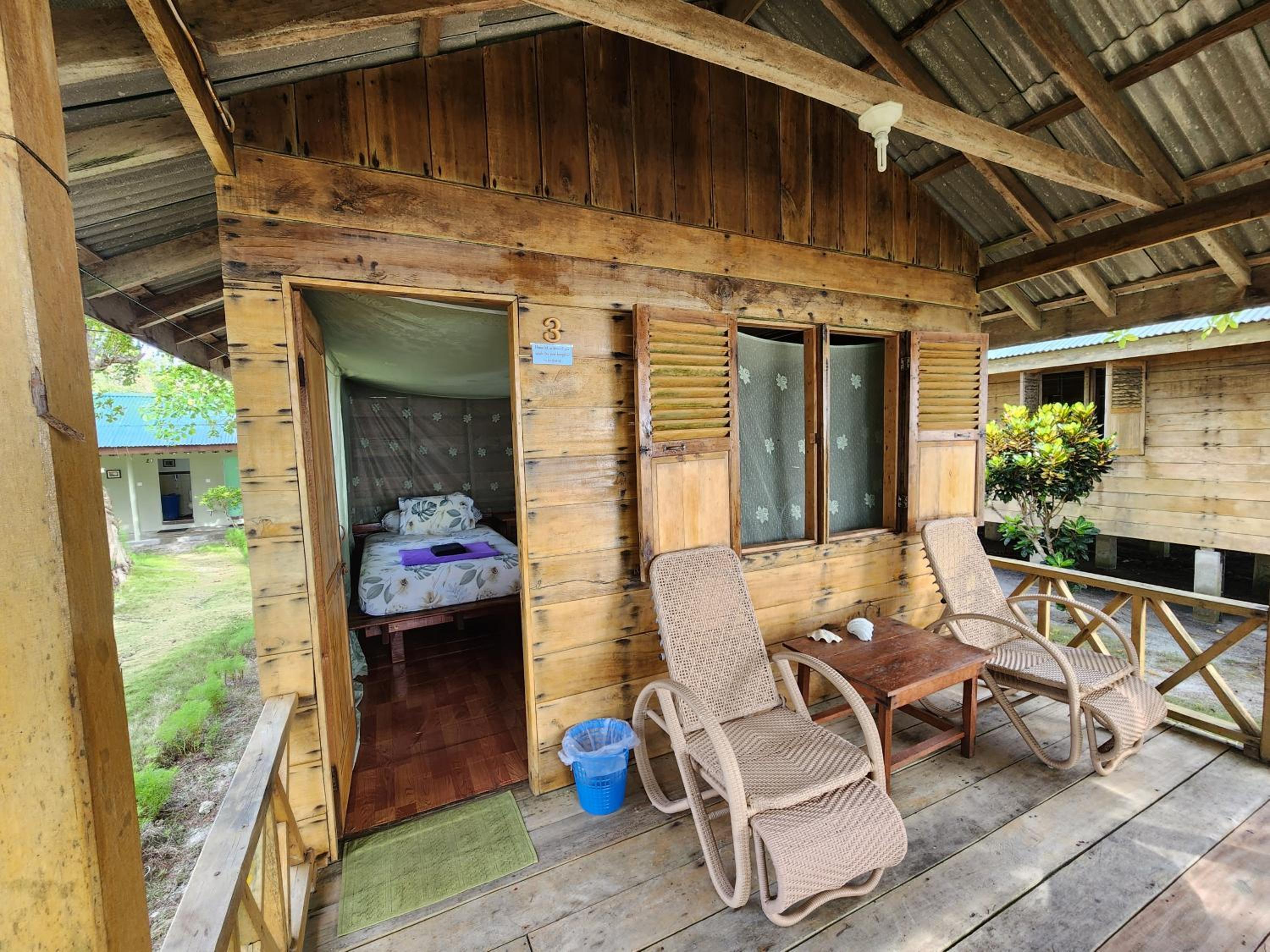 Twin Room with Sea View - Photo 10