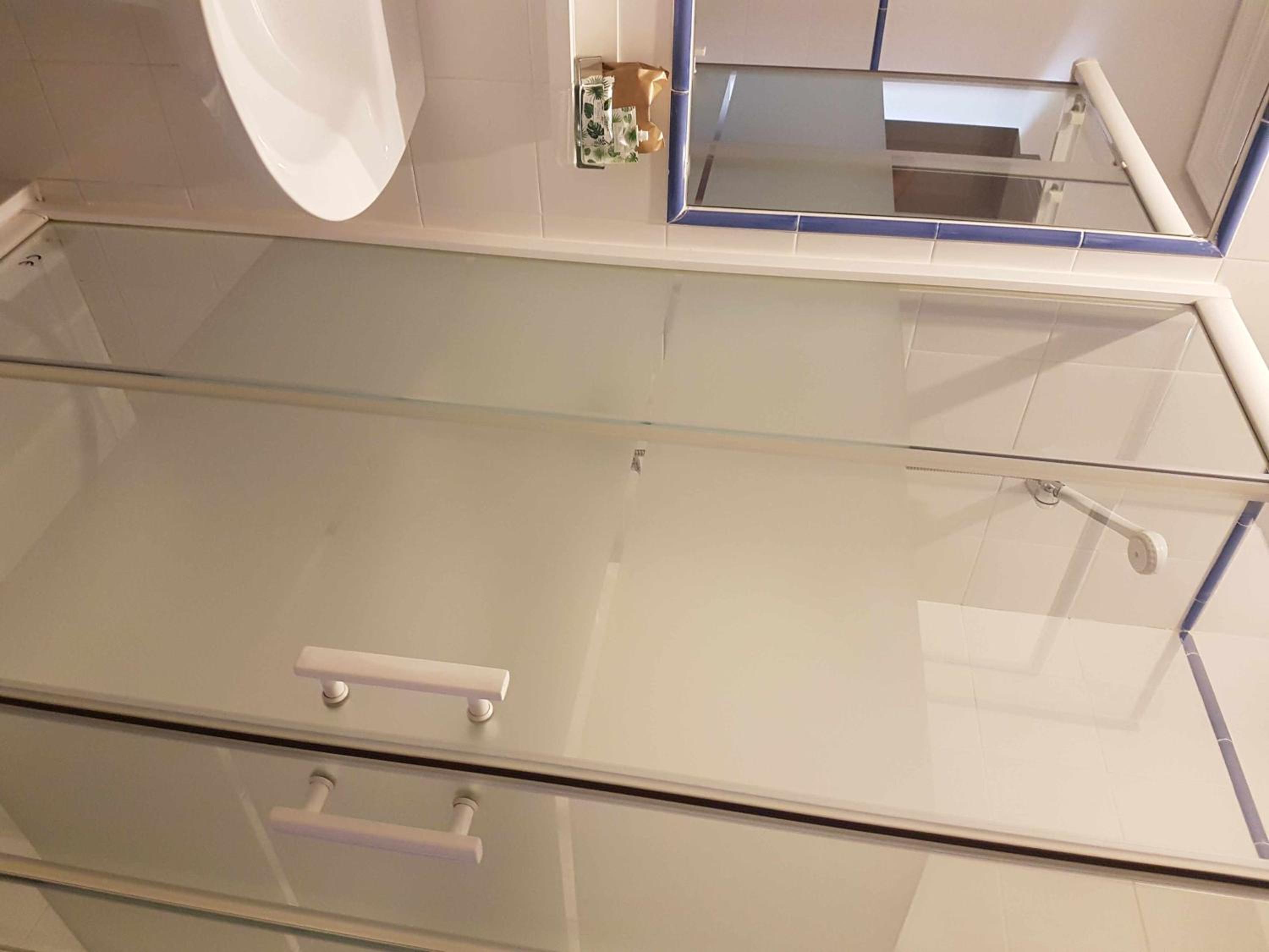 Double Room with Private Bathroom - Photo 15