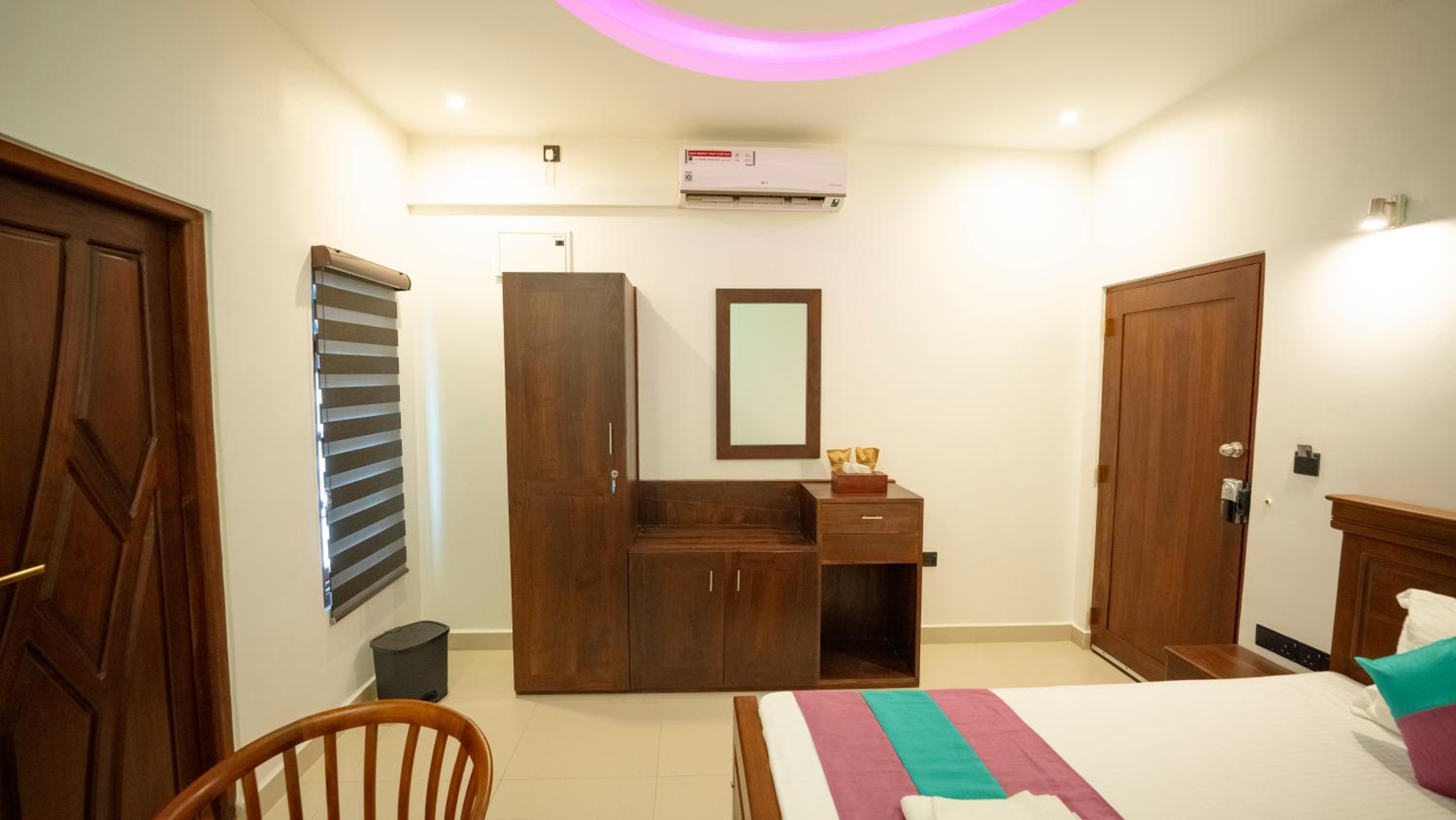 Deluxe Double Room - Photo 1