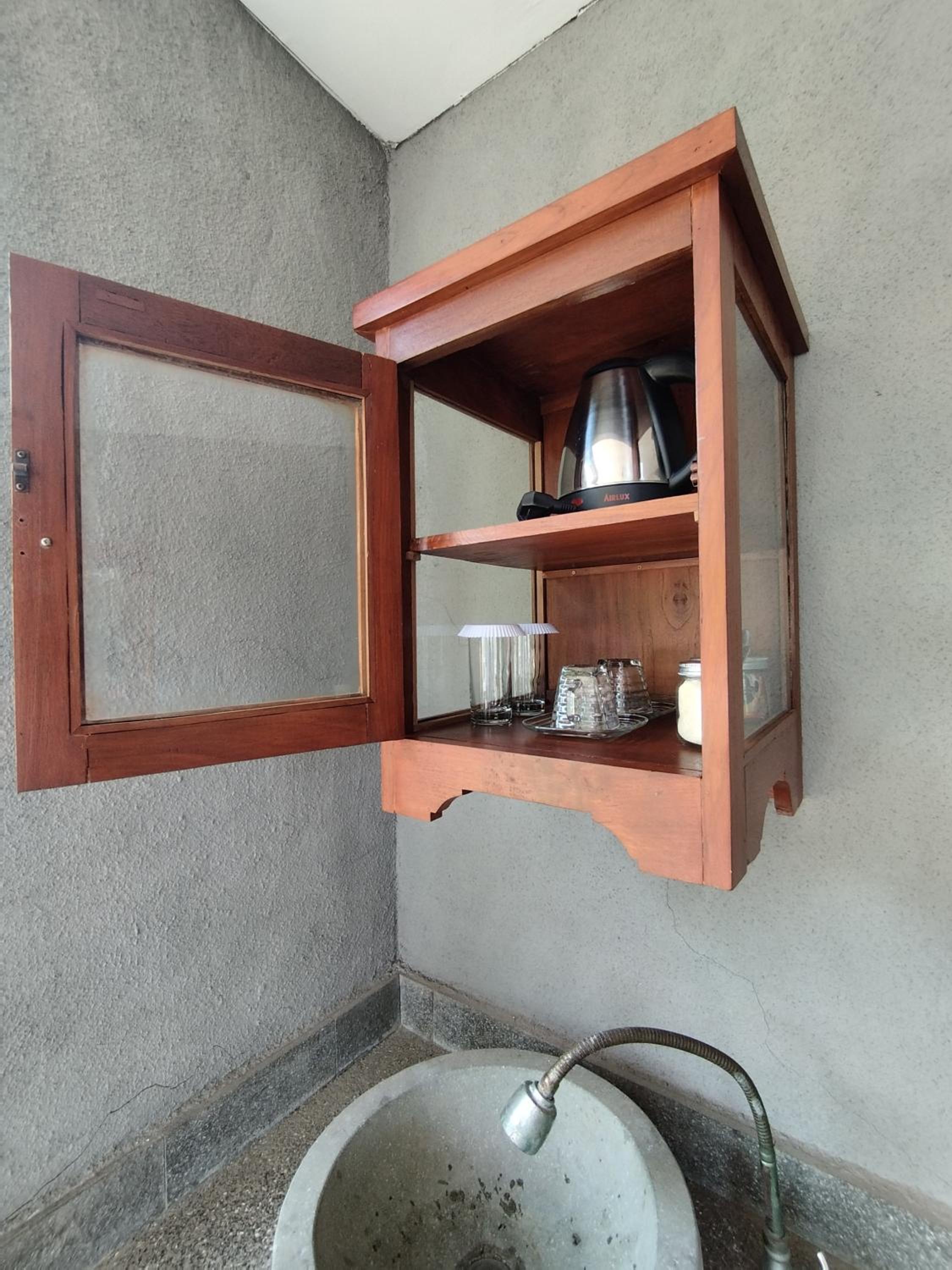 Twin Room with Balcony - Photo 2