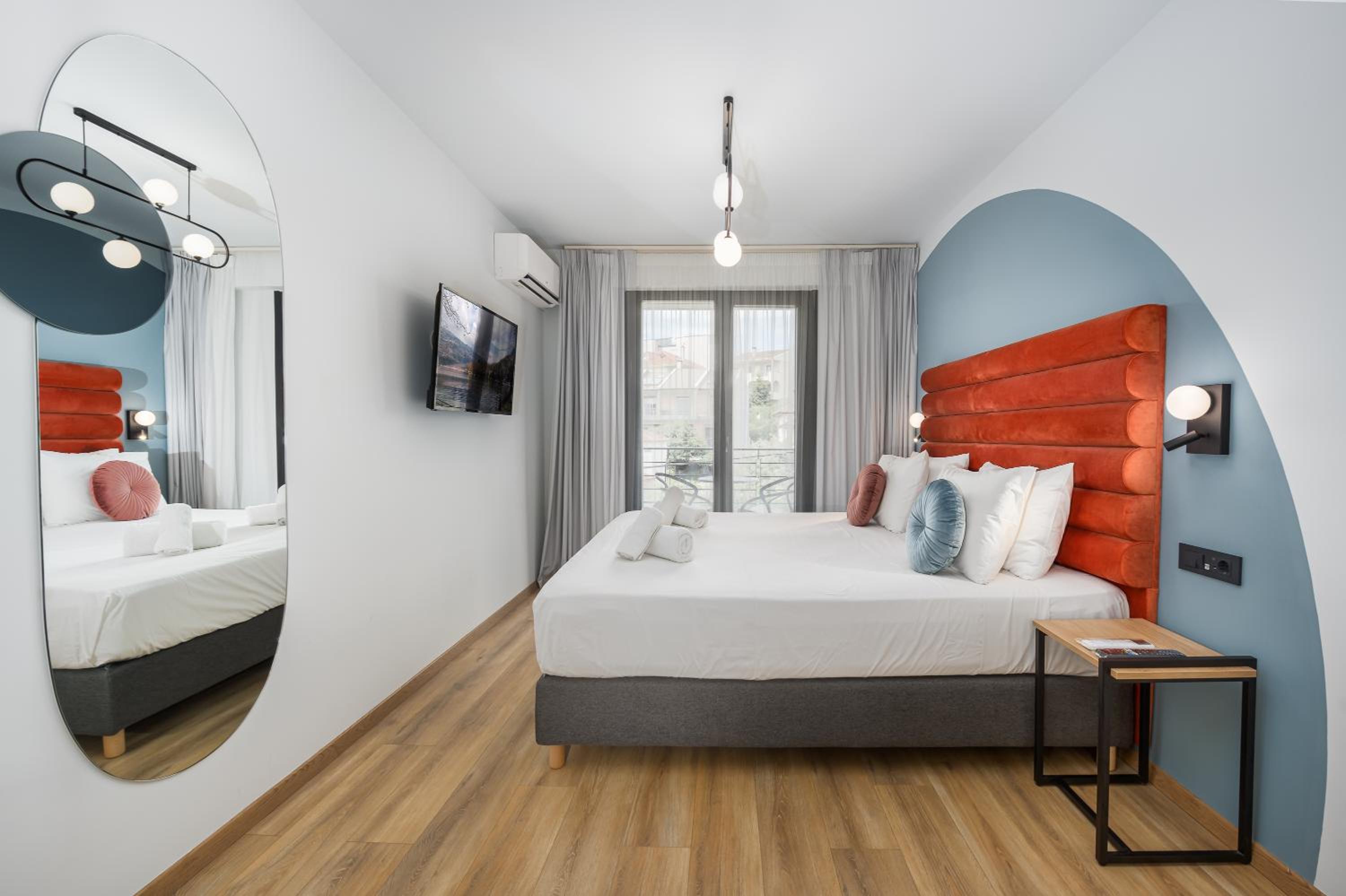 Deluxe Double Room - Photo 1