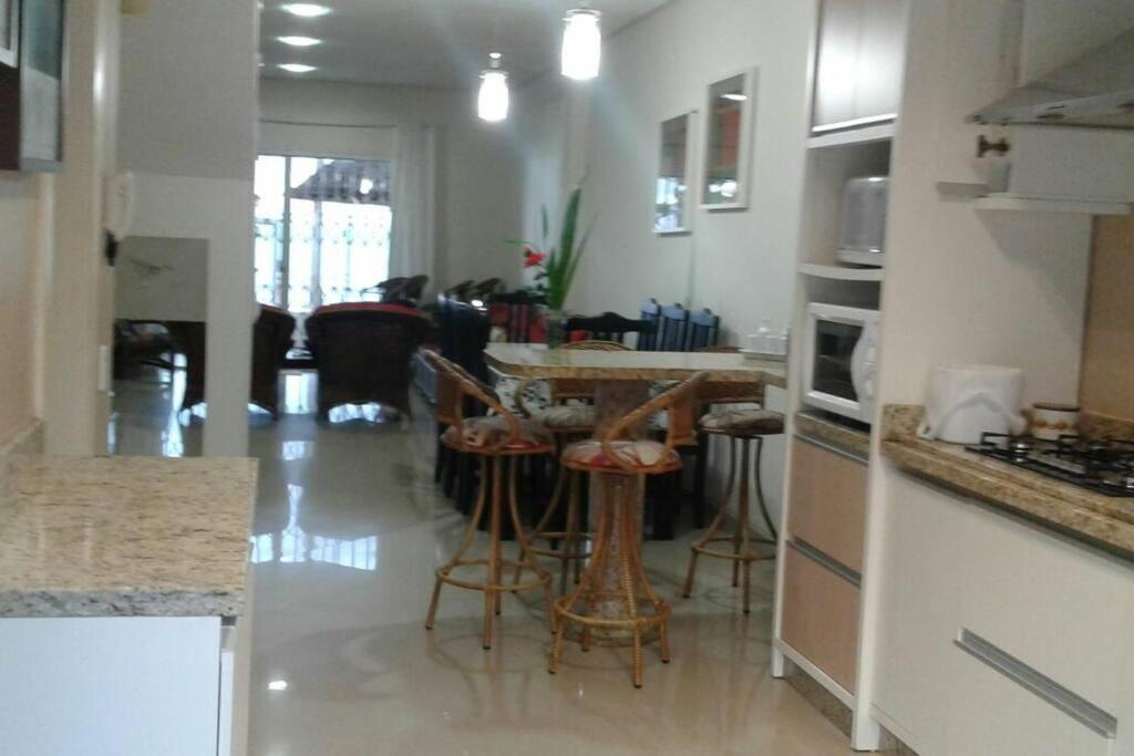 Three-Bedroom House photo 3