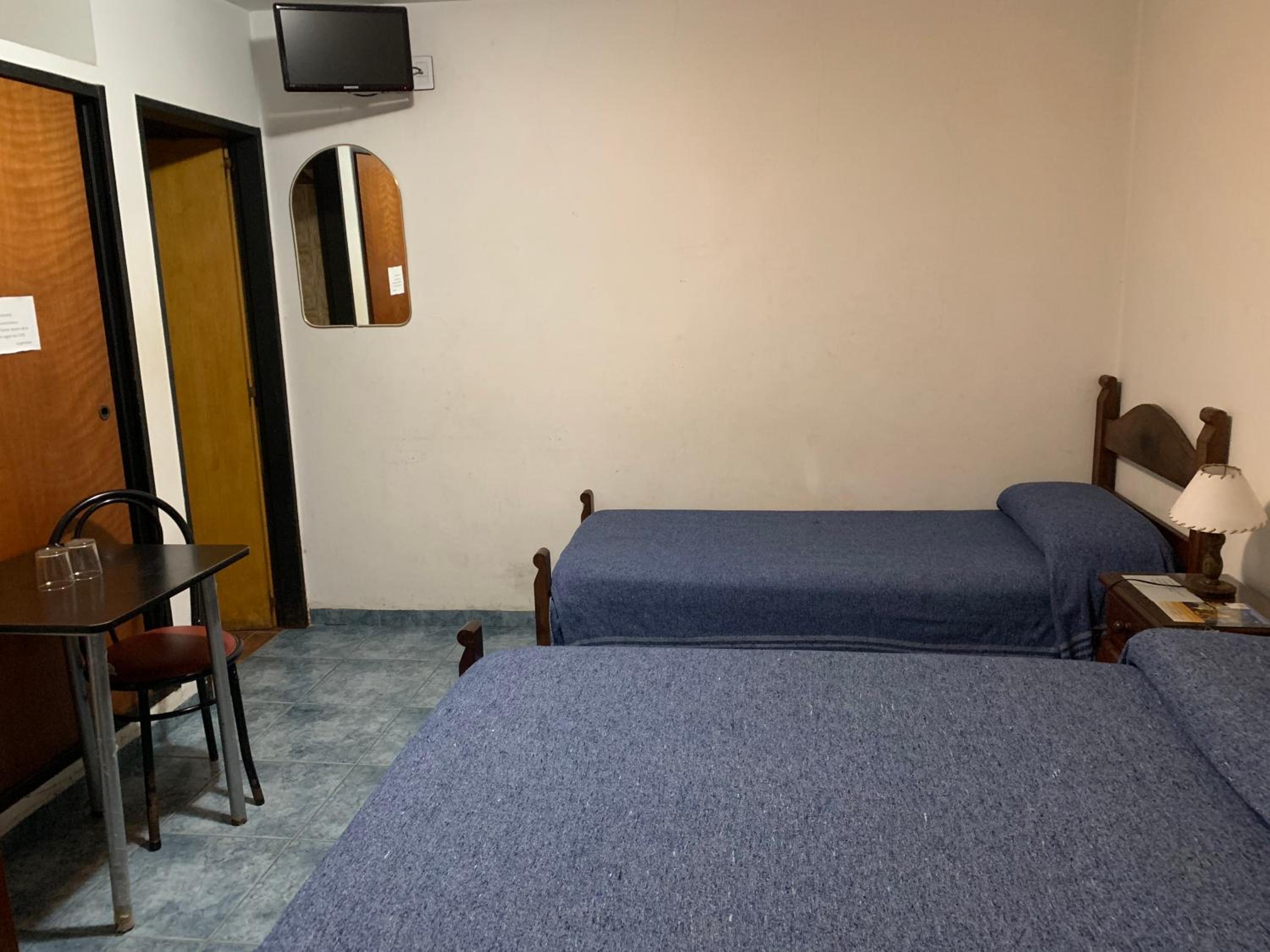 Basic Triple Room