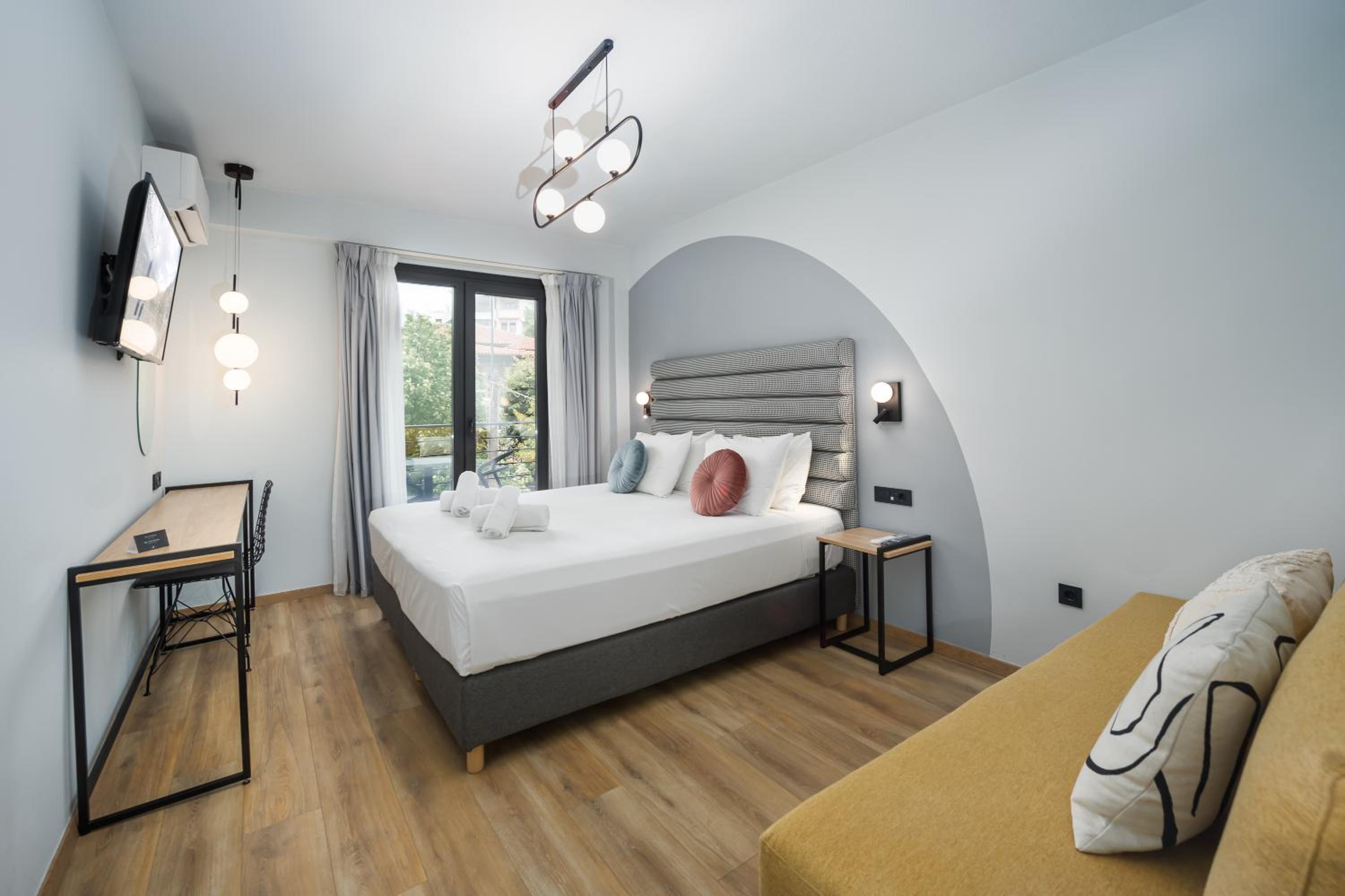 Superior Double Room - Photo 1