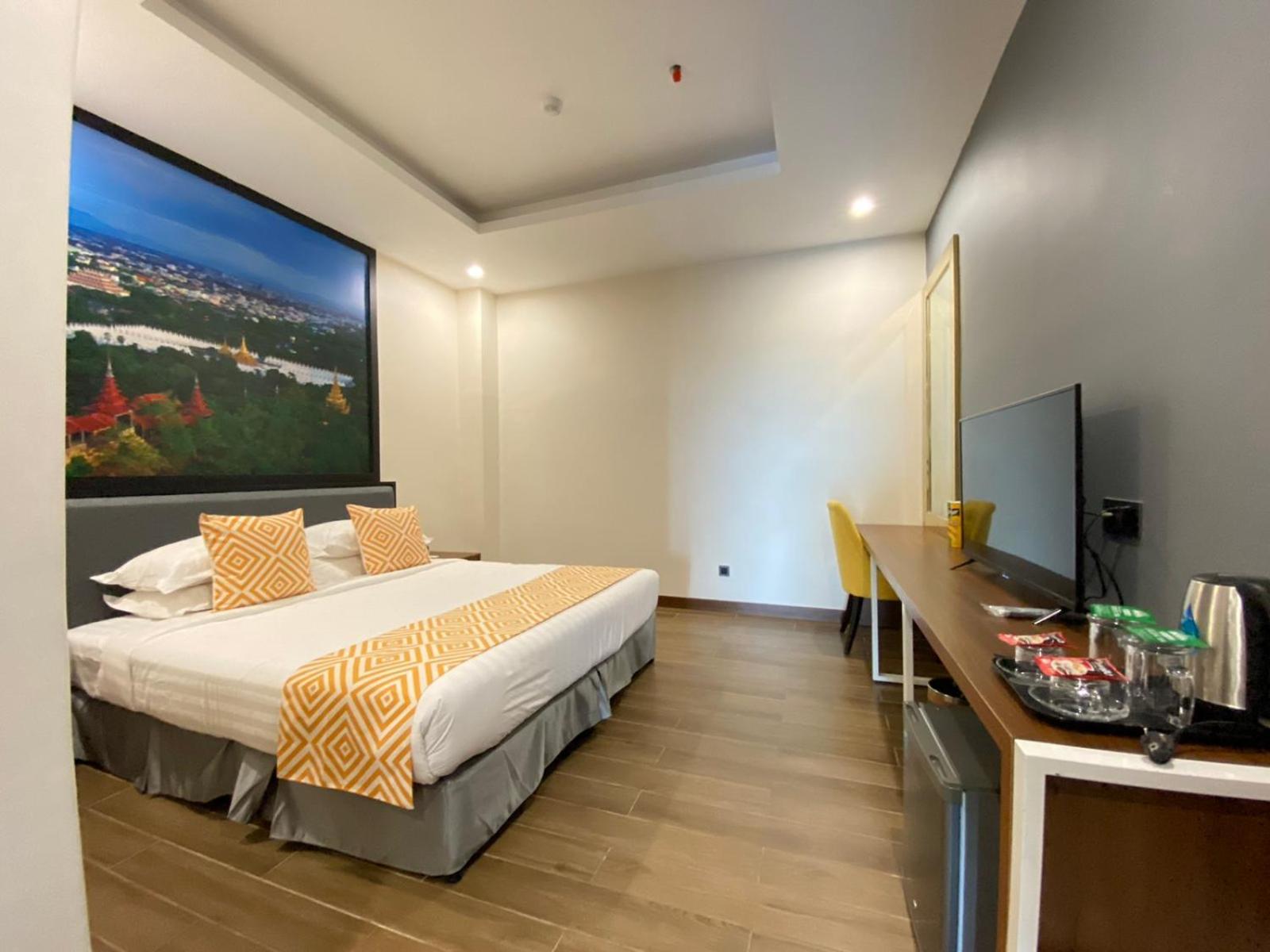 Deluxe Double or Twin Room photo 3