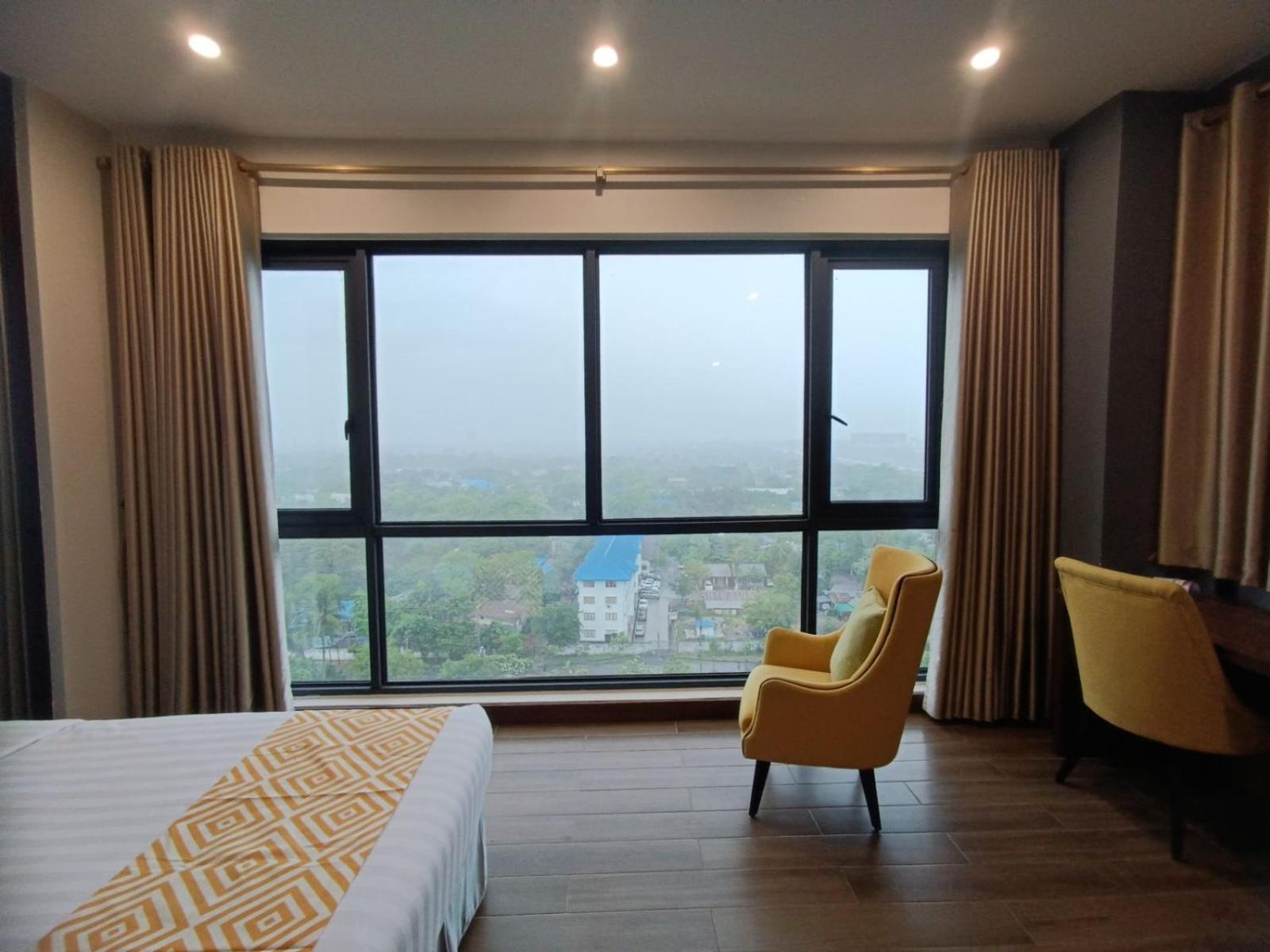 Deluxe Suite - Photo 3
