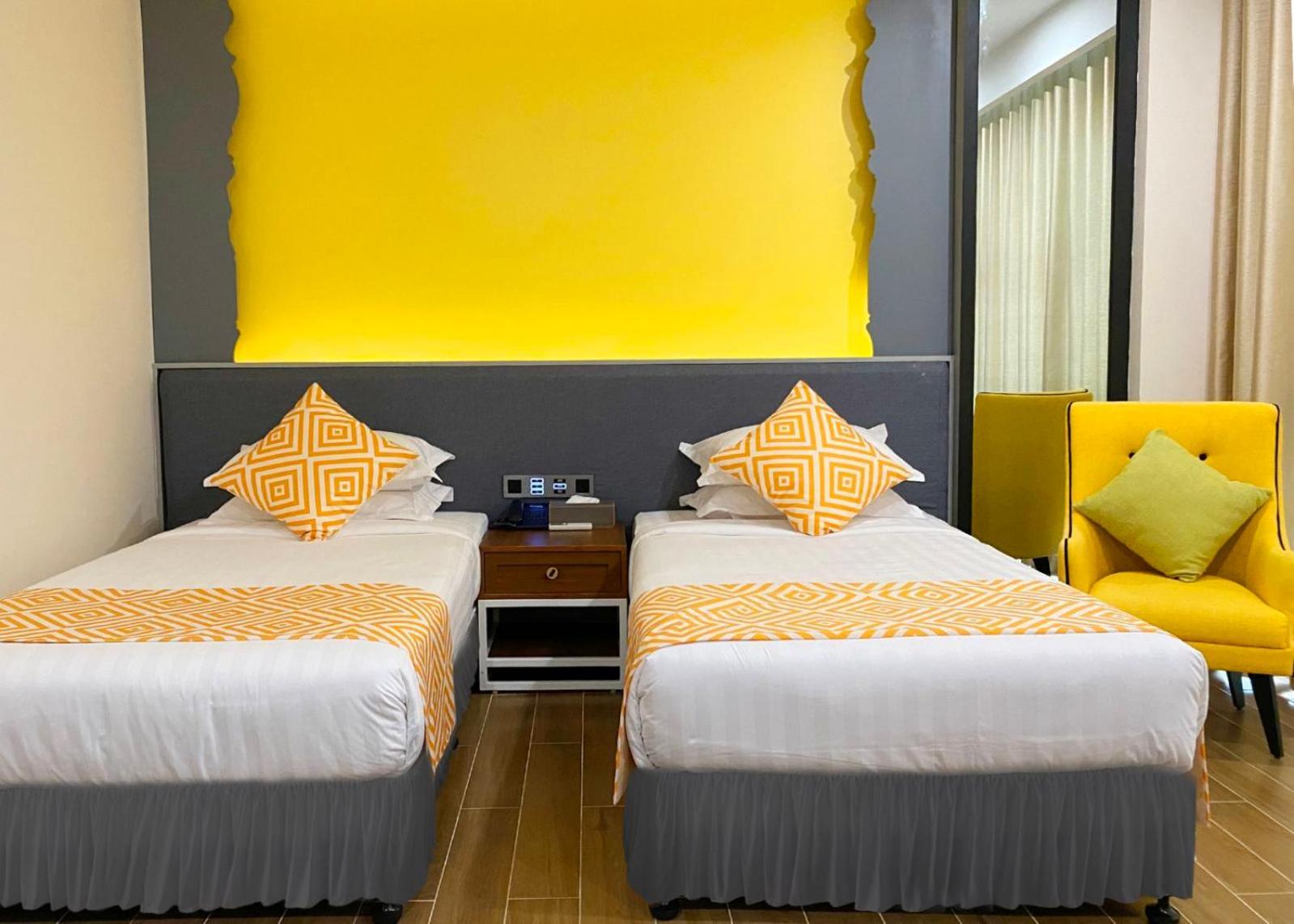 Deluxe Suite - Photo 1