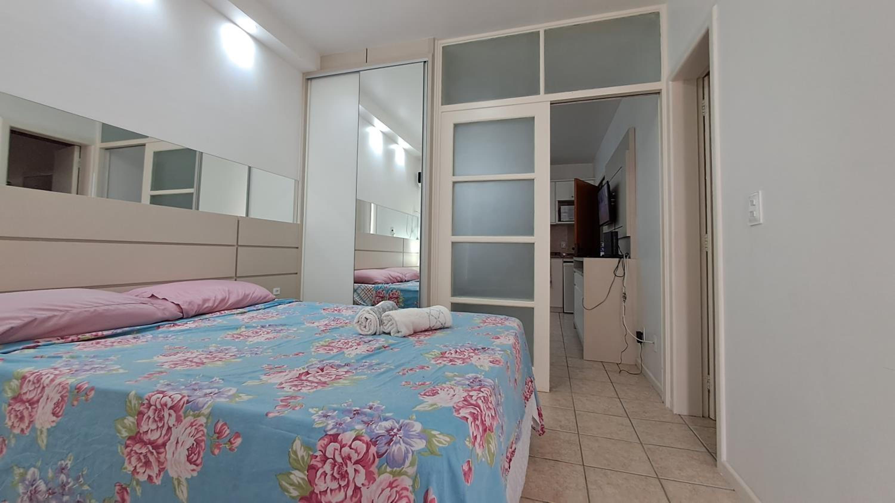Apartment - Photo 24