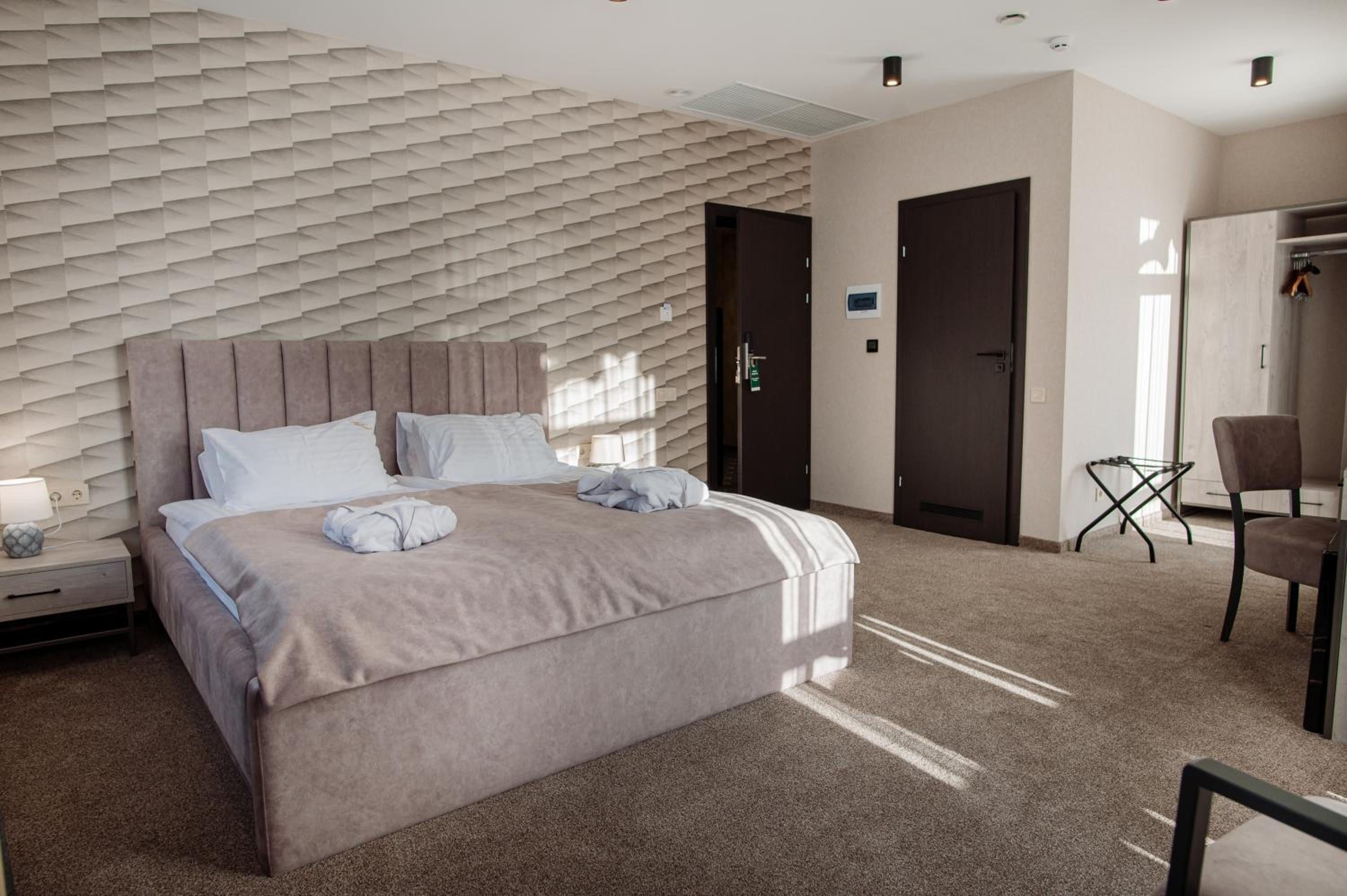Deluxe Double Room photo 2