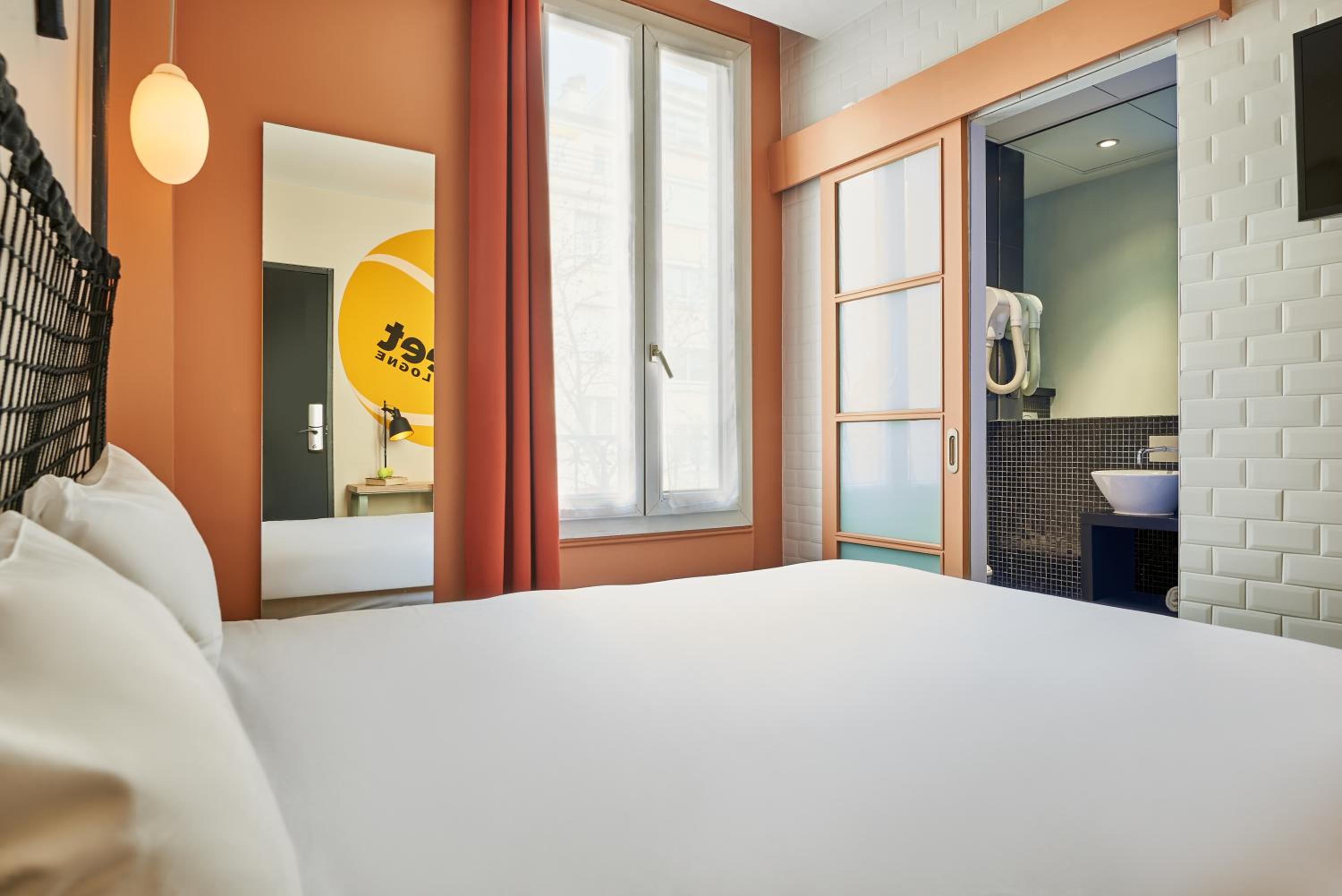 Double Room - Photo 3