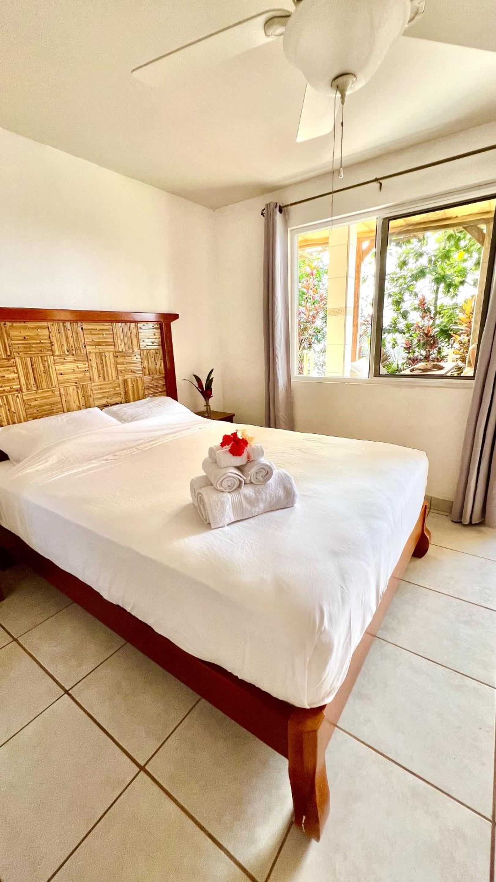 Queen Room with Sea View