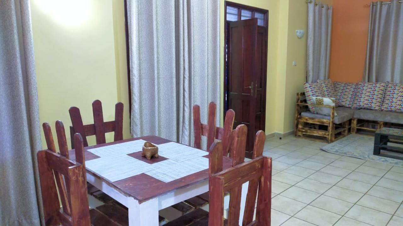 Three-Bedroom House - Photo 18