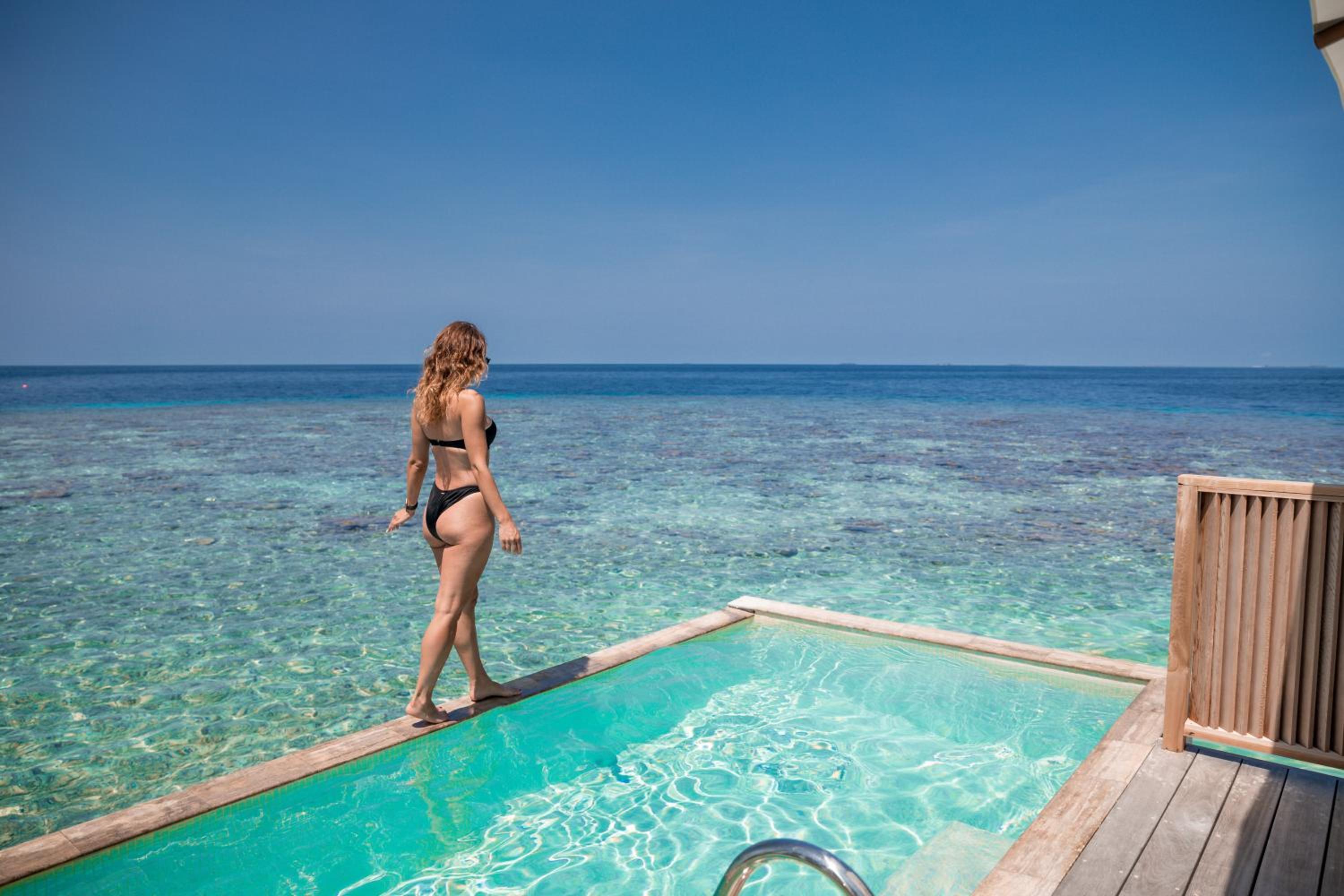 Lagoon Pool Villa - Photo 11