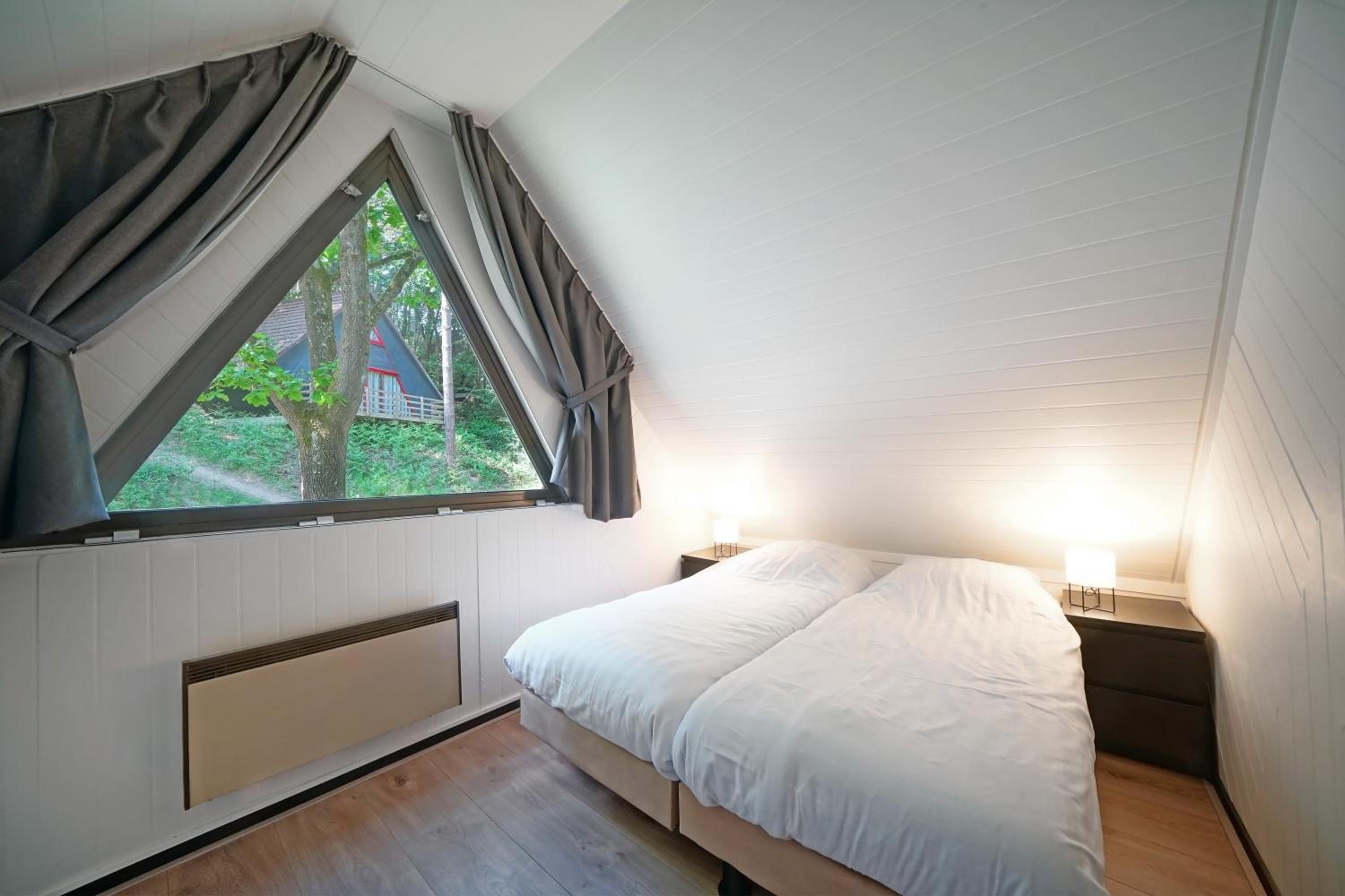 Bungalow (5 Adults) - Photo 9
