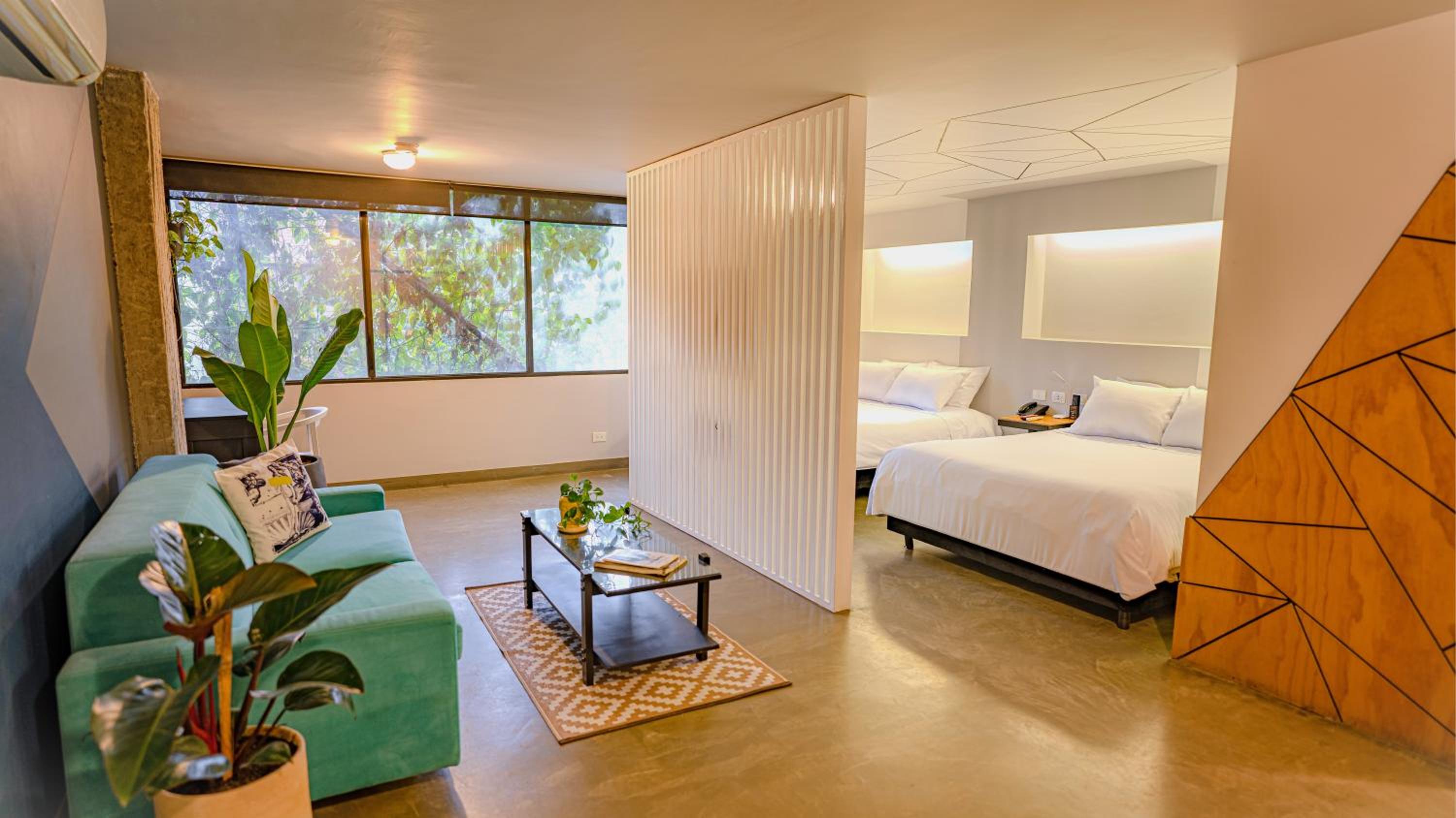 Deluxe Double Room with Two Double Beds photo 1