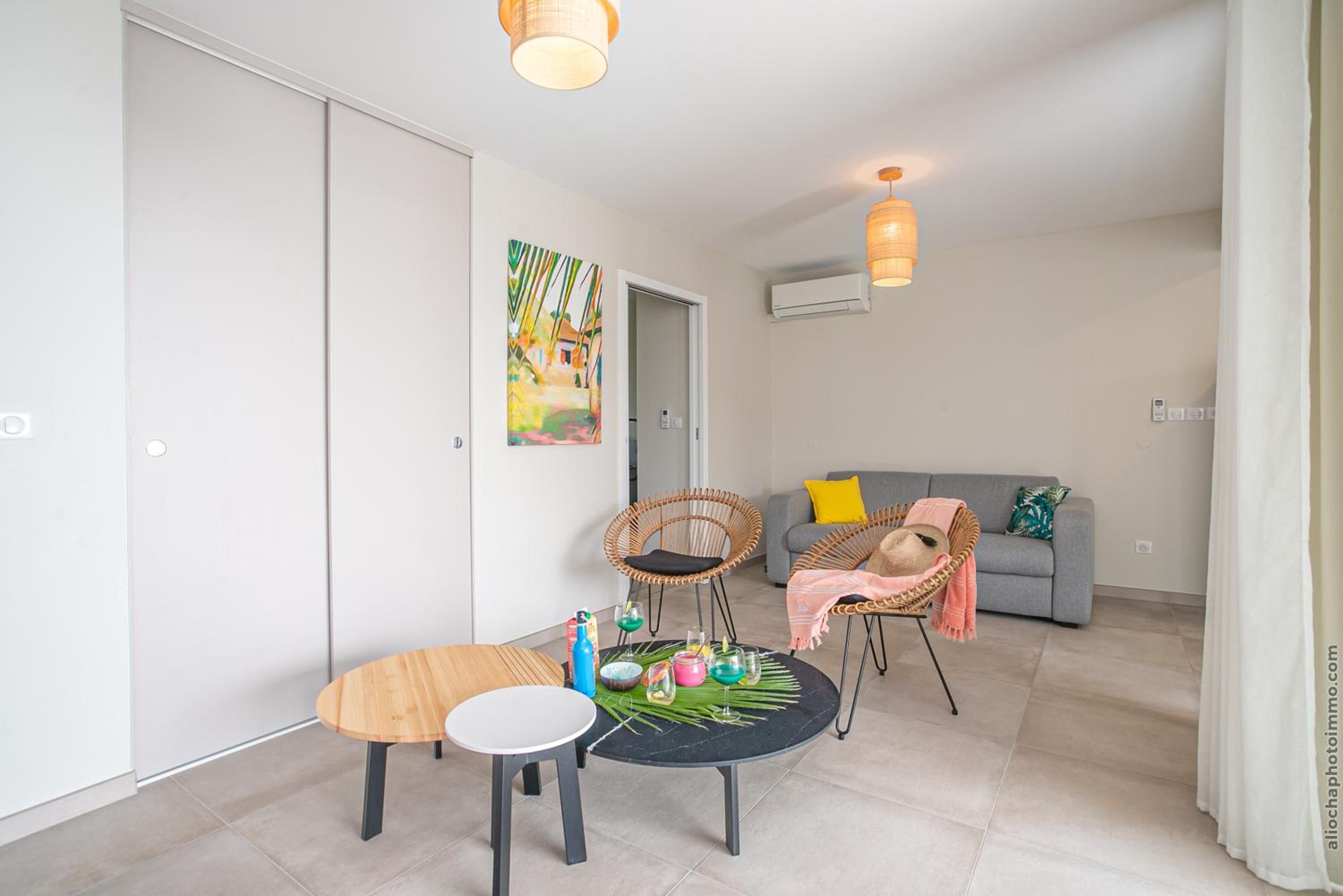 Comfort Apartment with Garden View - Photo 9