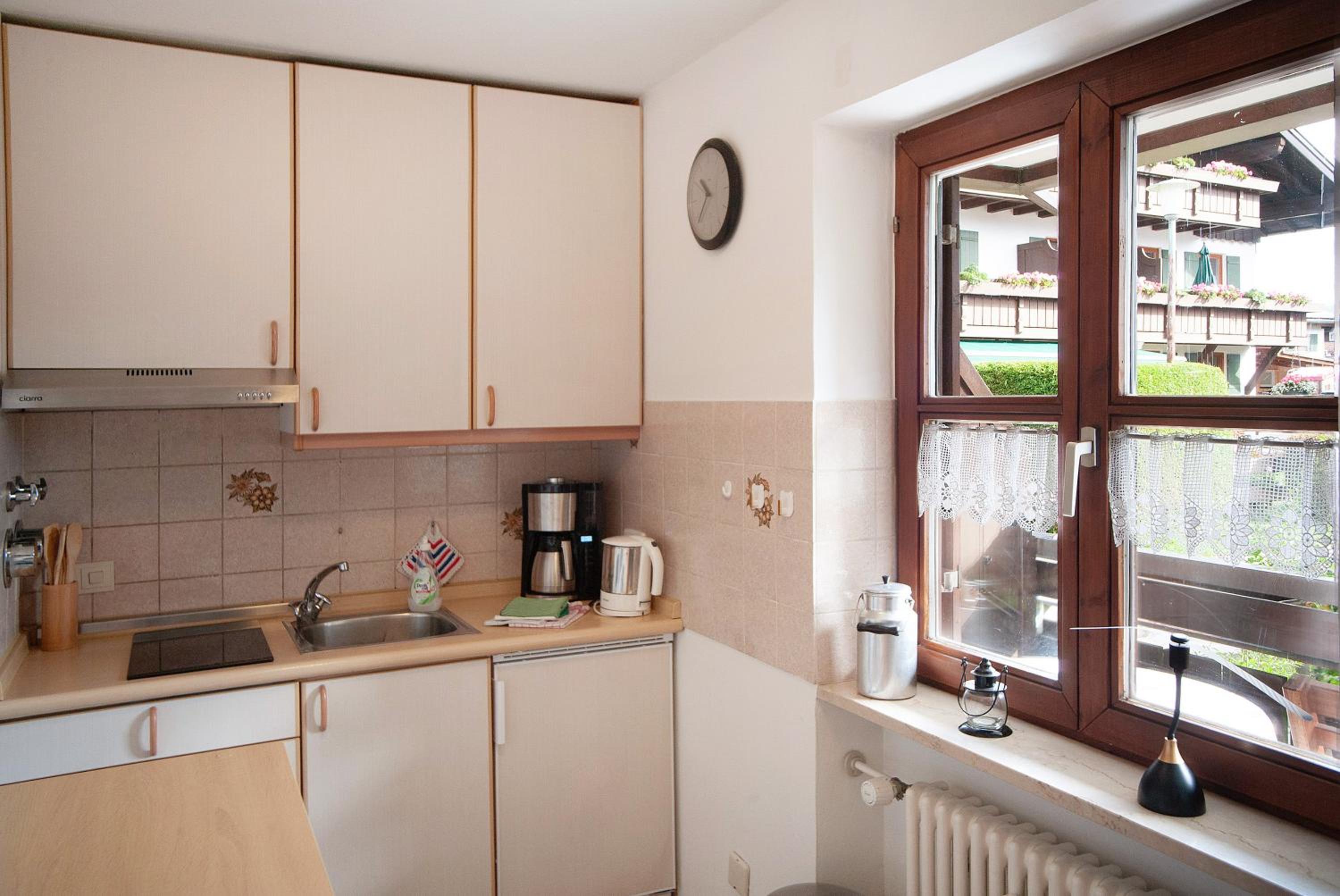 Apartment with Terrace photo 2