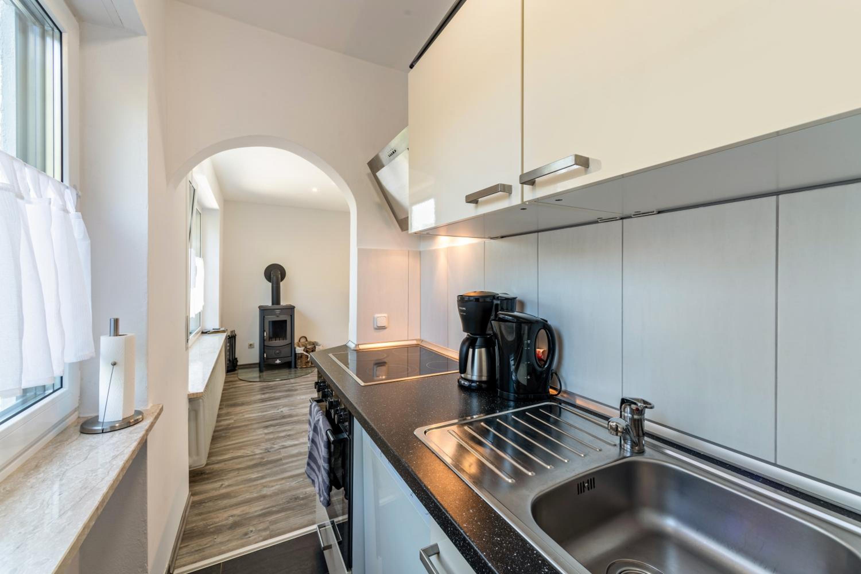 Apartment with Terrace photo 3