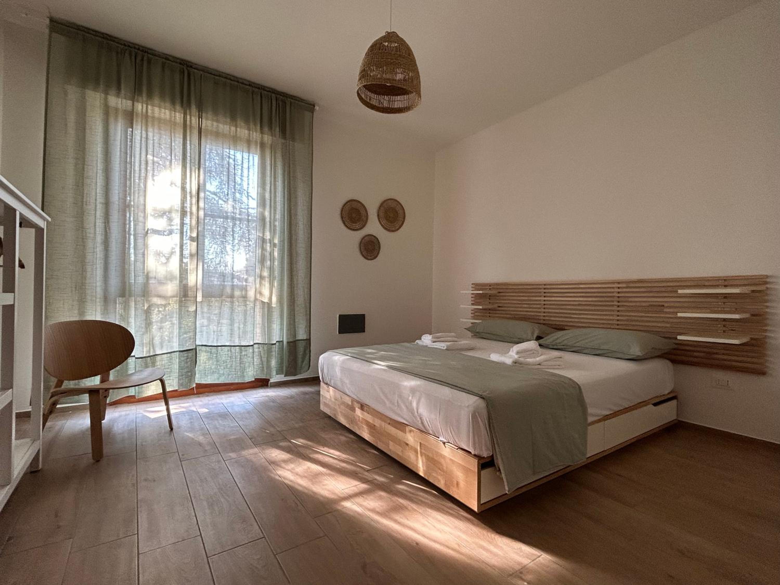 Three-Bedroom Apartment - Photo 14