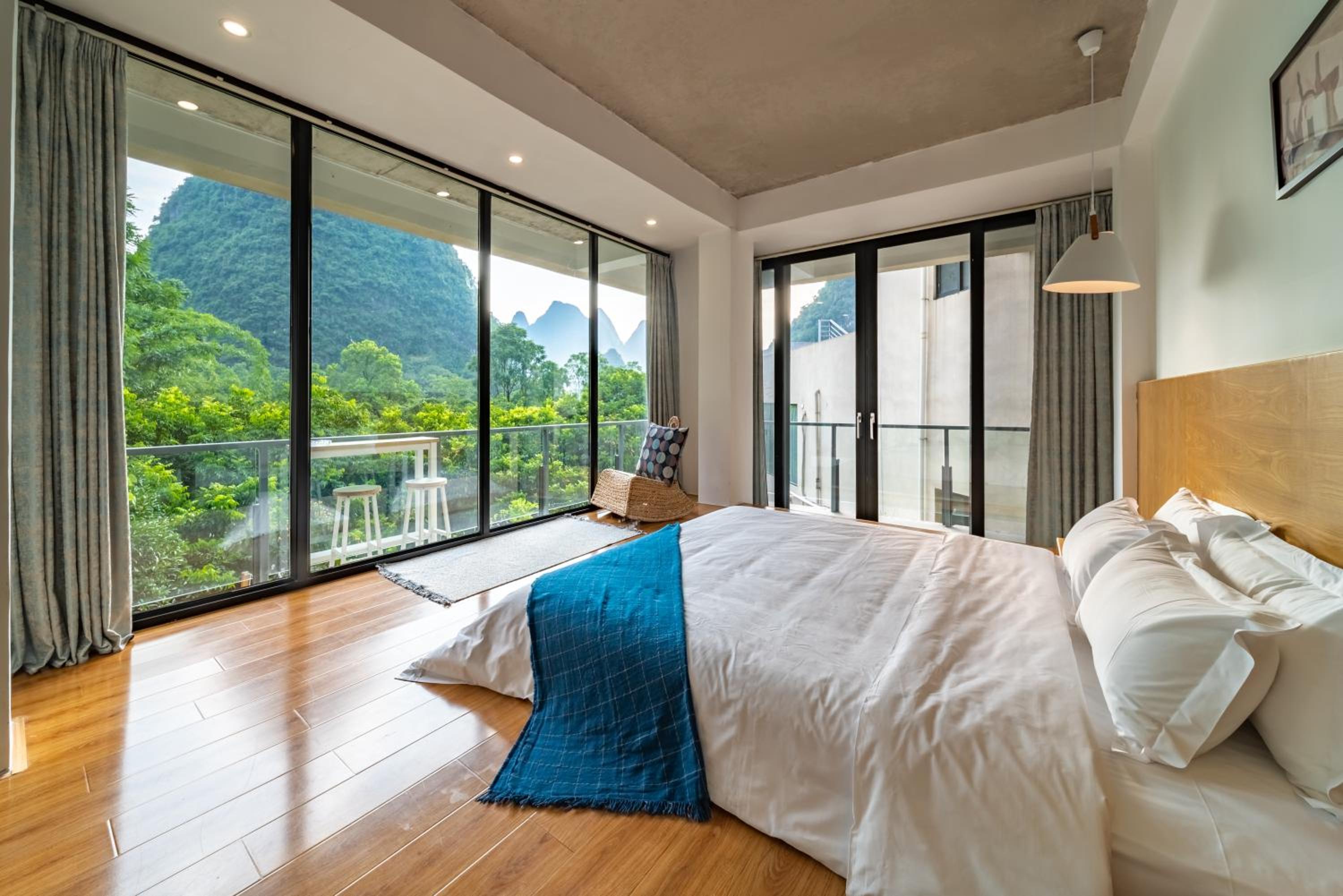 Double Room with Full View