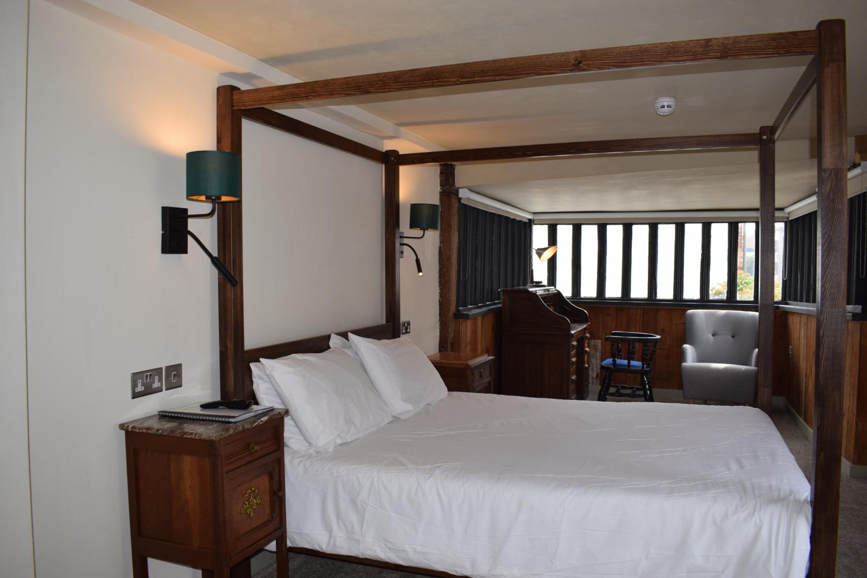 Superior Double Room - Photo 11