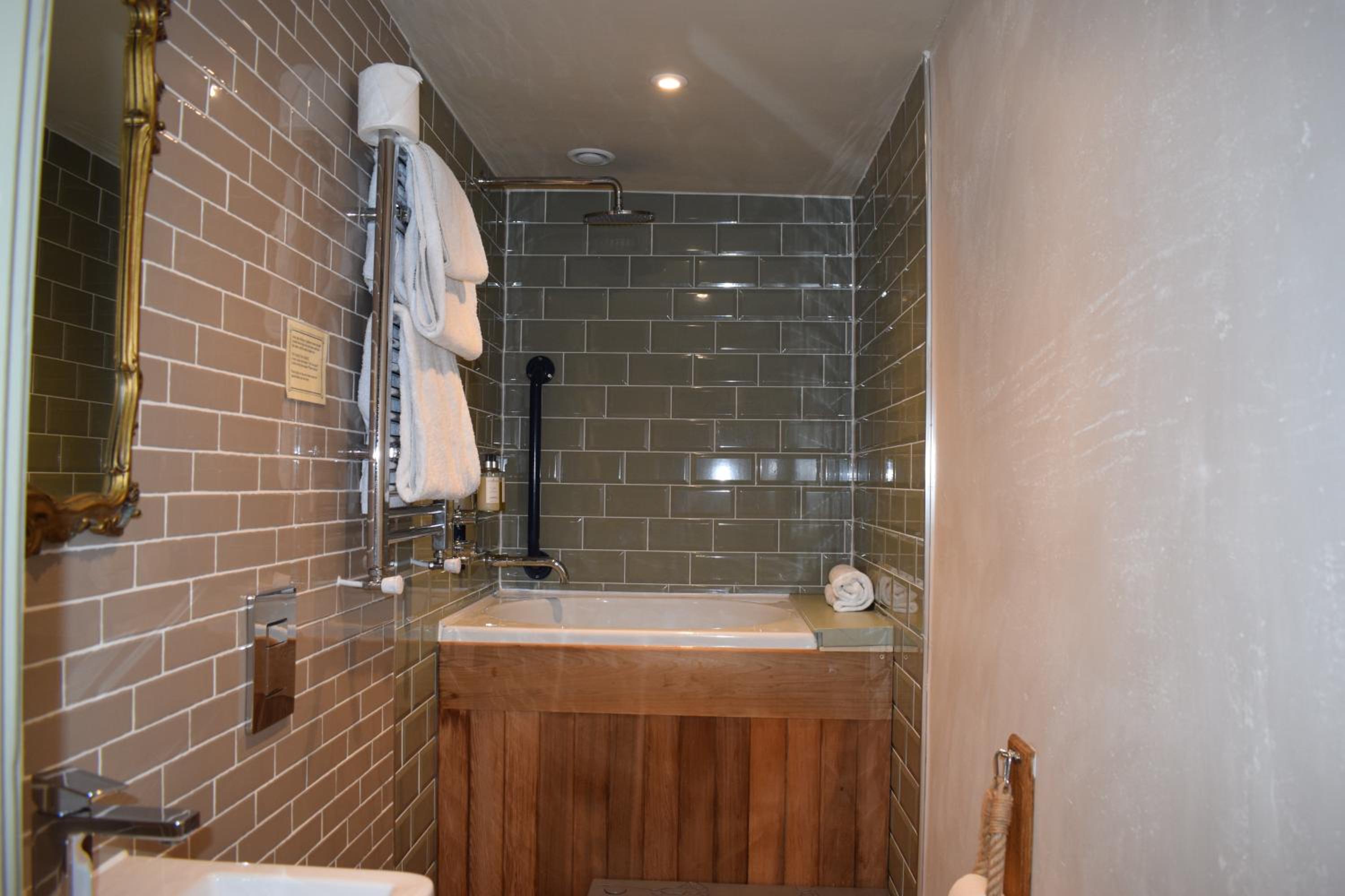 Superior Double Room - Photo 13