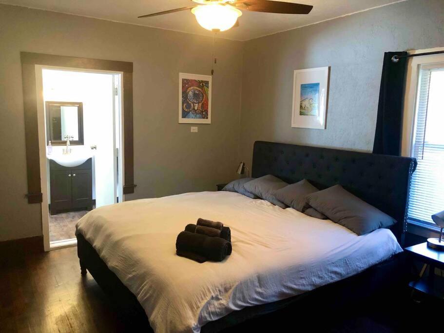 Apartment photo 1